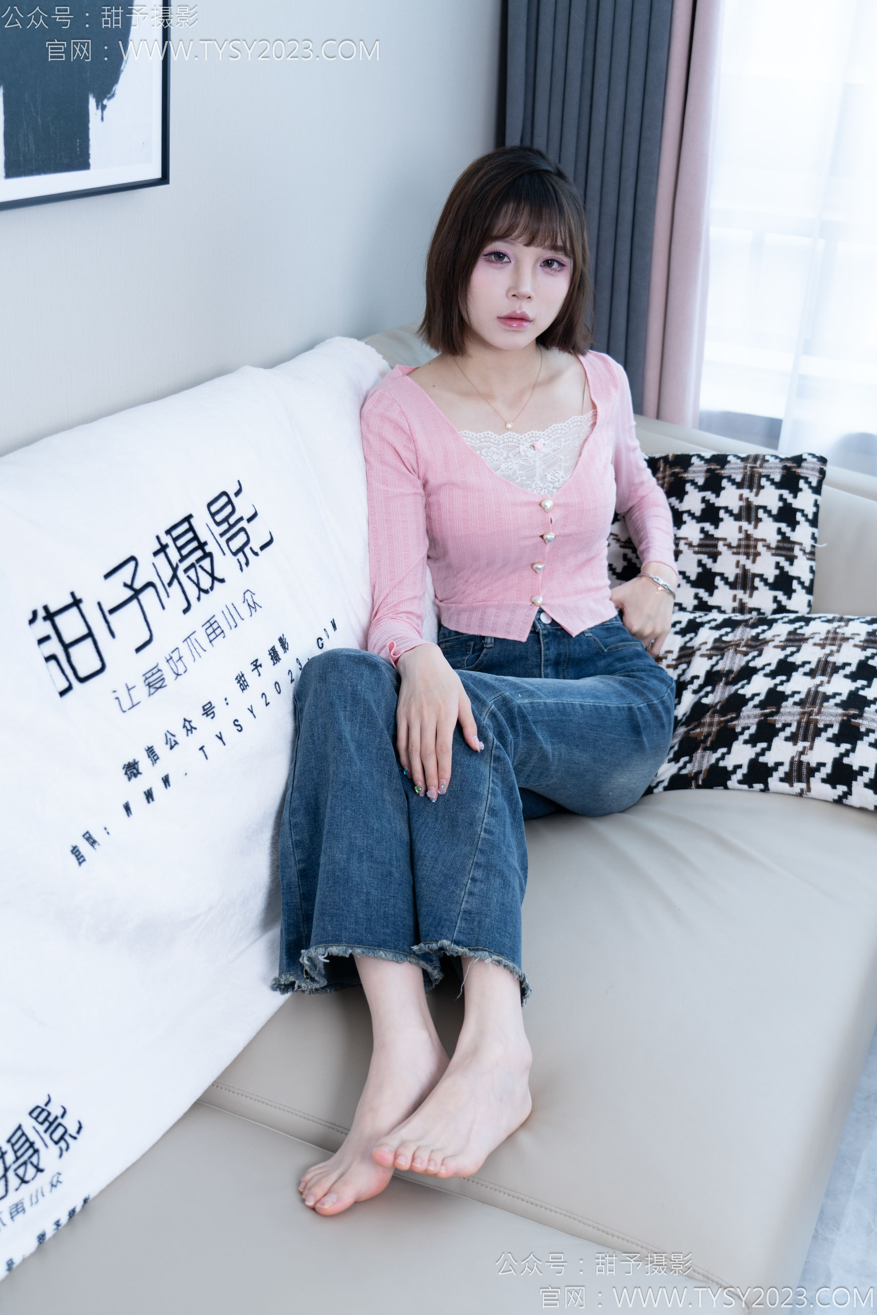 甜予摄影 No.170 珞珞 - 板鞋、白棉袜、裸足/(130P)