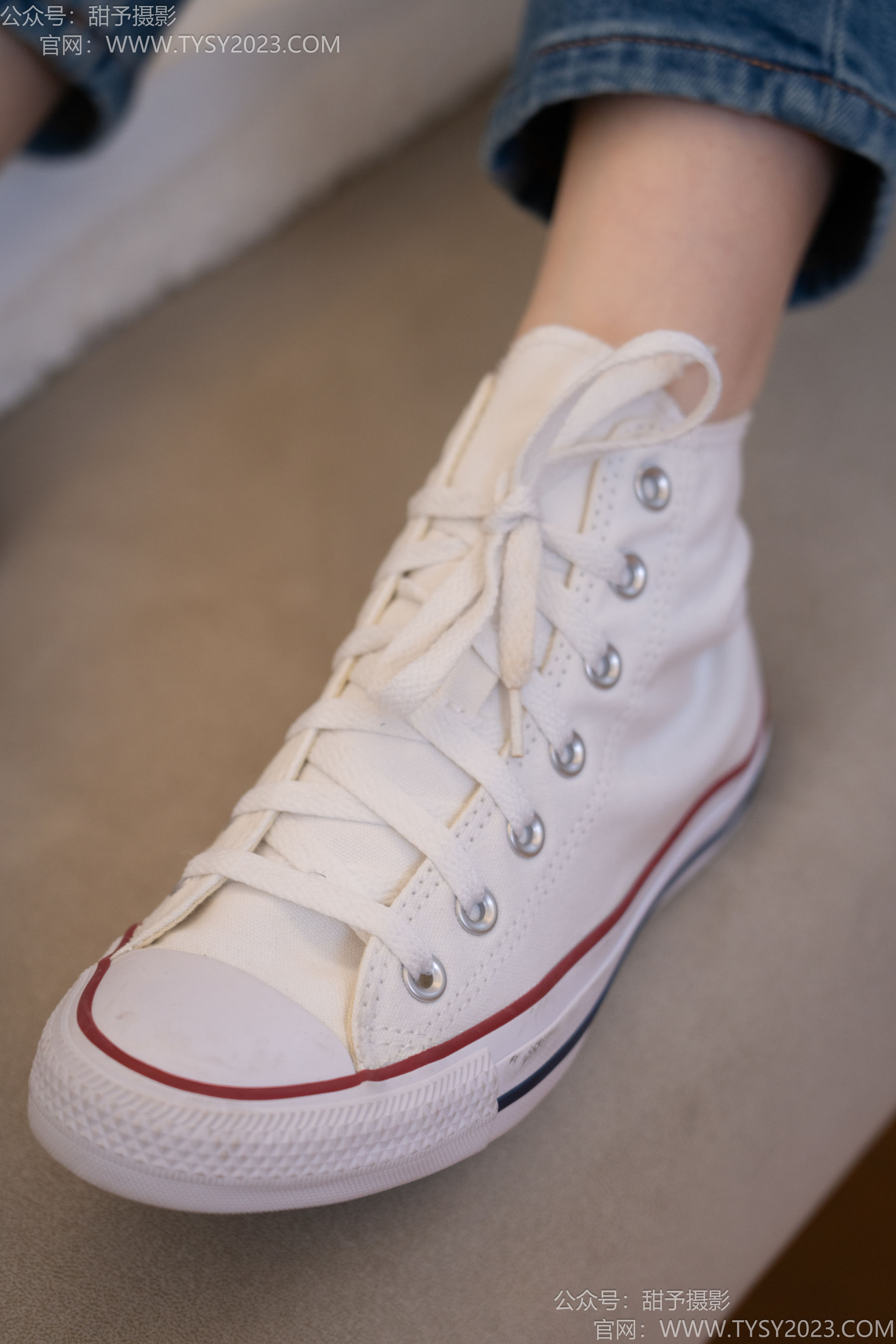 甜予摄影 No.189 璇璇 - 帆布鞋、裸足、抖腿剧情/(134P)