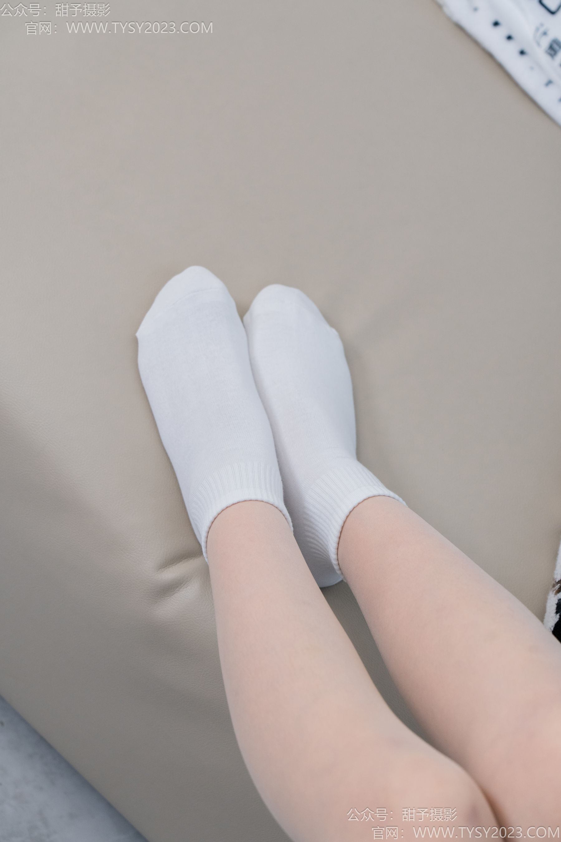 甜予摄影 No.191 贝壳 - 皮鞋、白棉袜、薄肉丝/(135P)