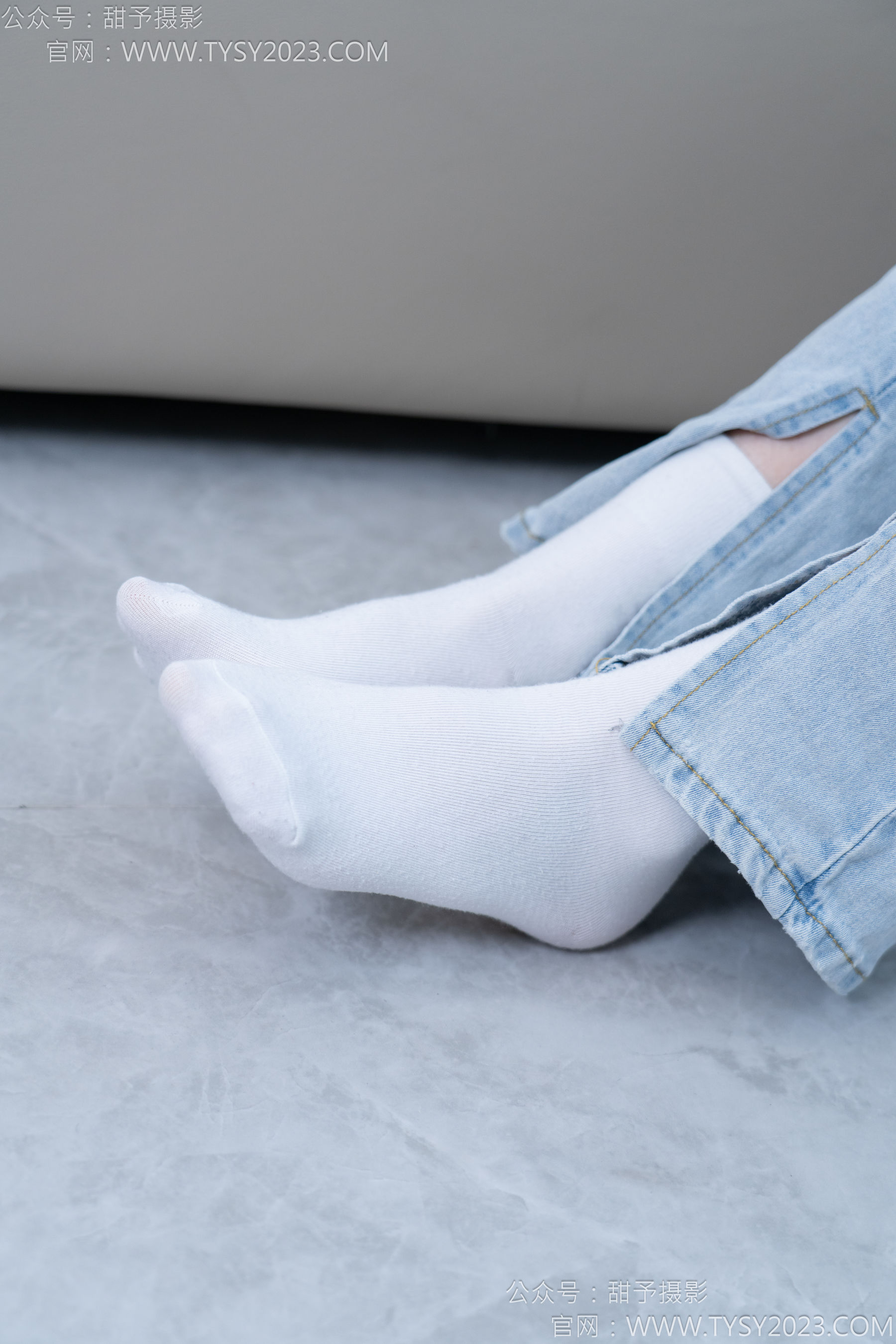 甜予摄影 No.181 小容 - 板鞋、白棉袜、裸足/(130P)