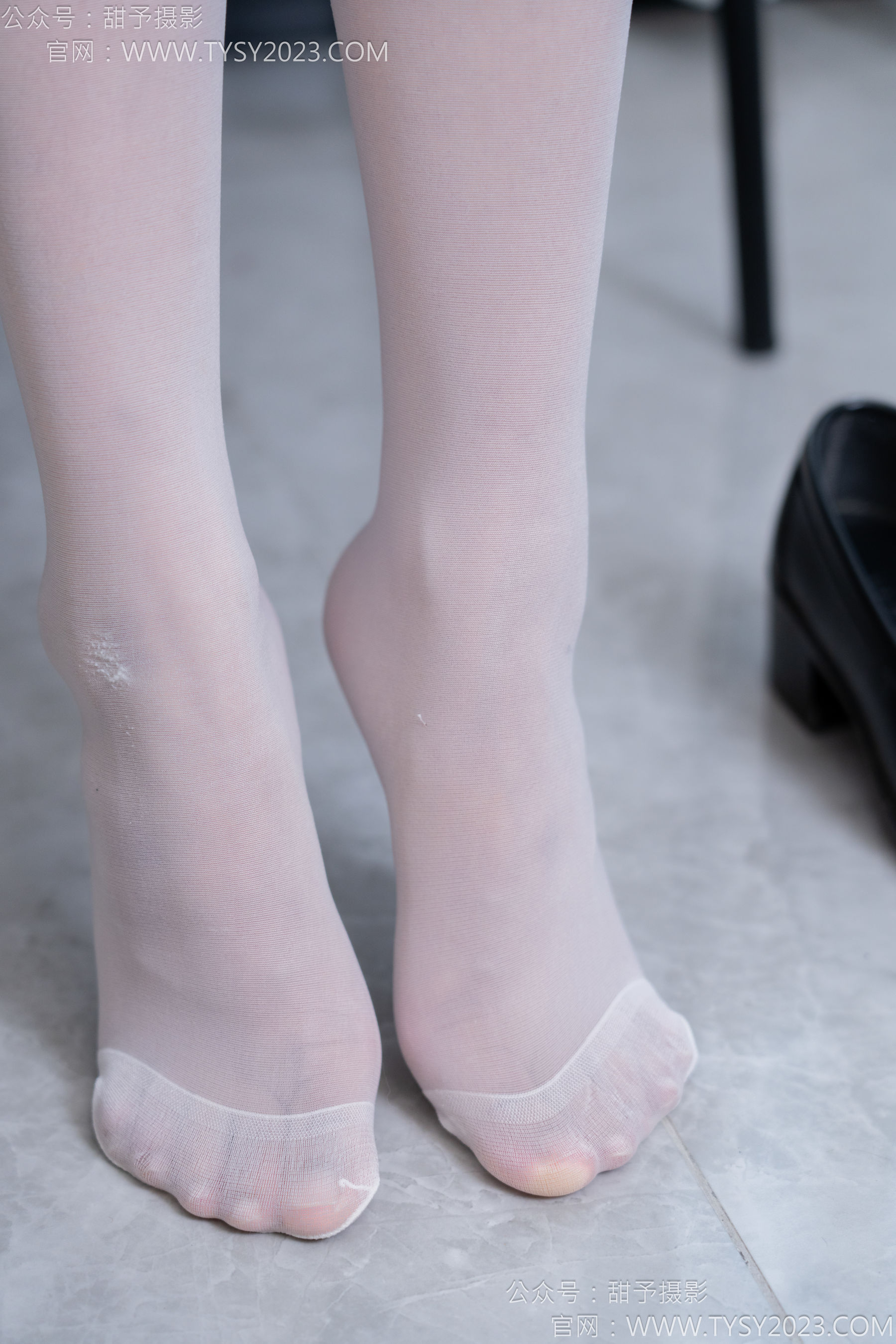 甜予摄影 No.166 酥酥 - 皮鞋、半白丝、裸足/(127P)