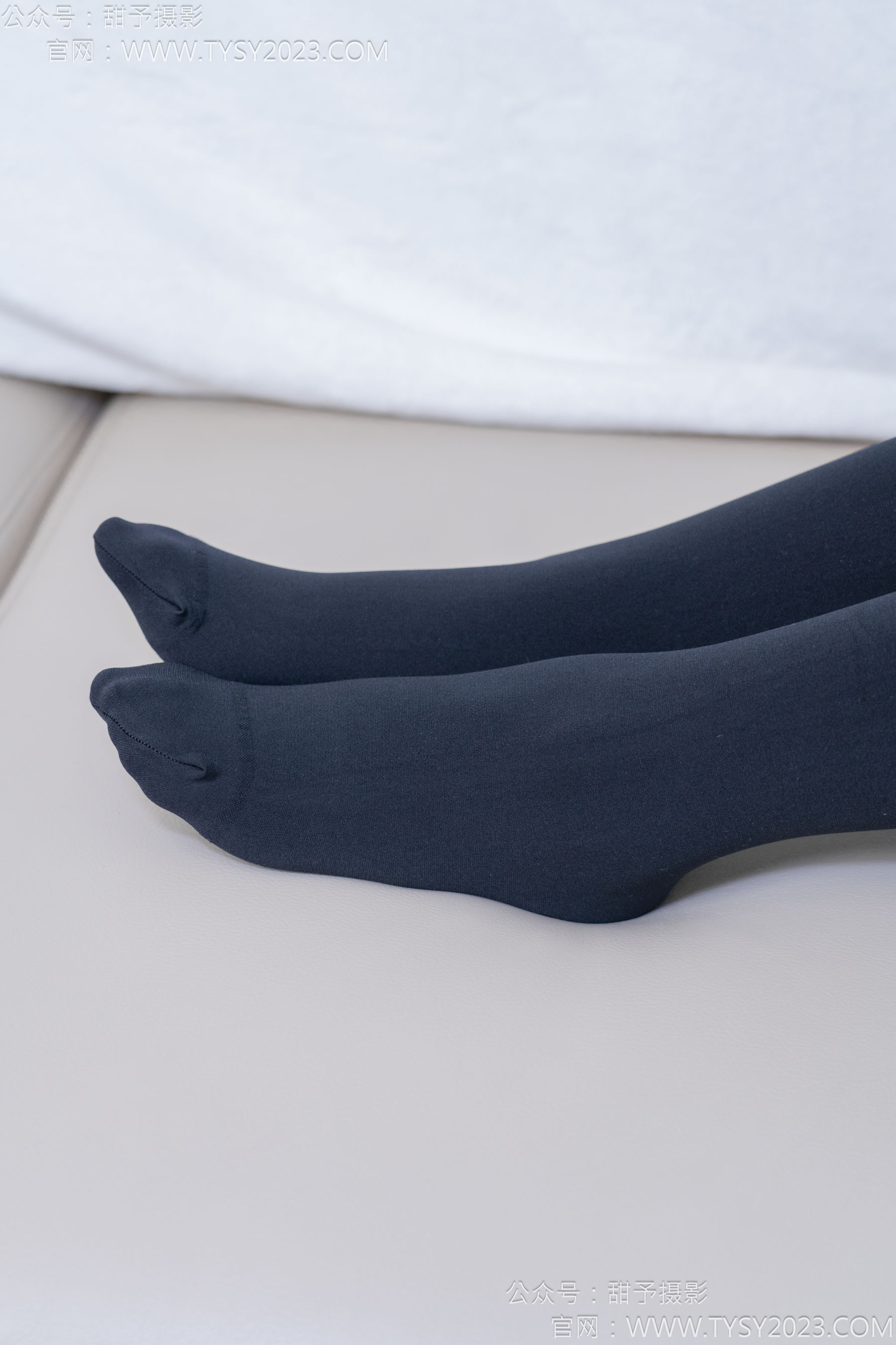 甜予摄影 No.187 知知 - 高跟鞋、厚黑丝/(127P)