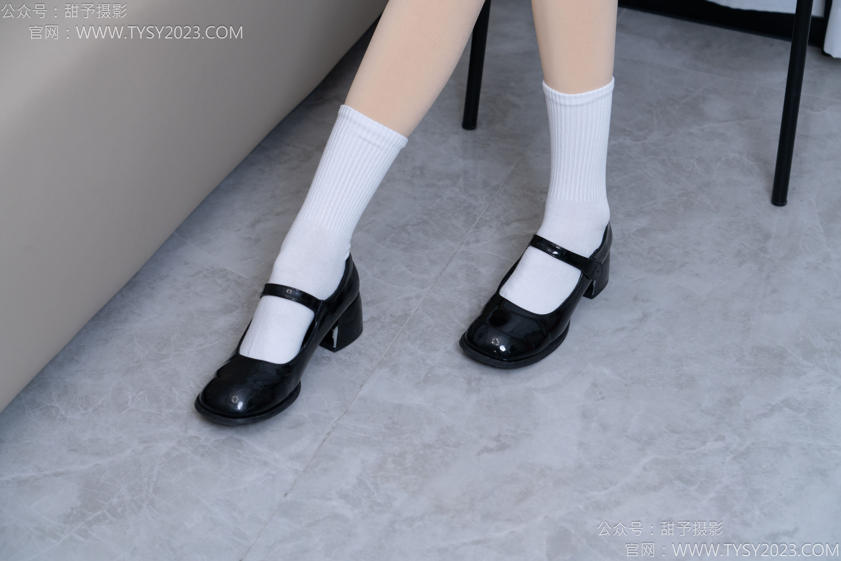甜予摄影 No.185 珞珞 - 皮鞋、白棉袜、厚肉丝/(130P)