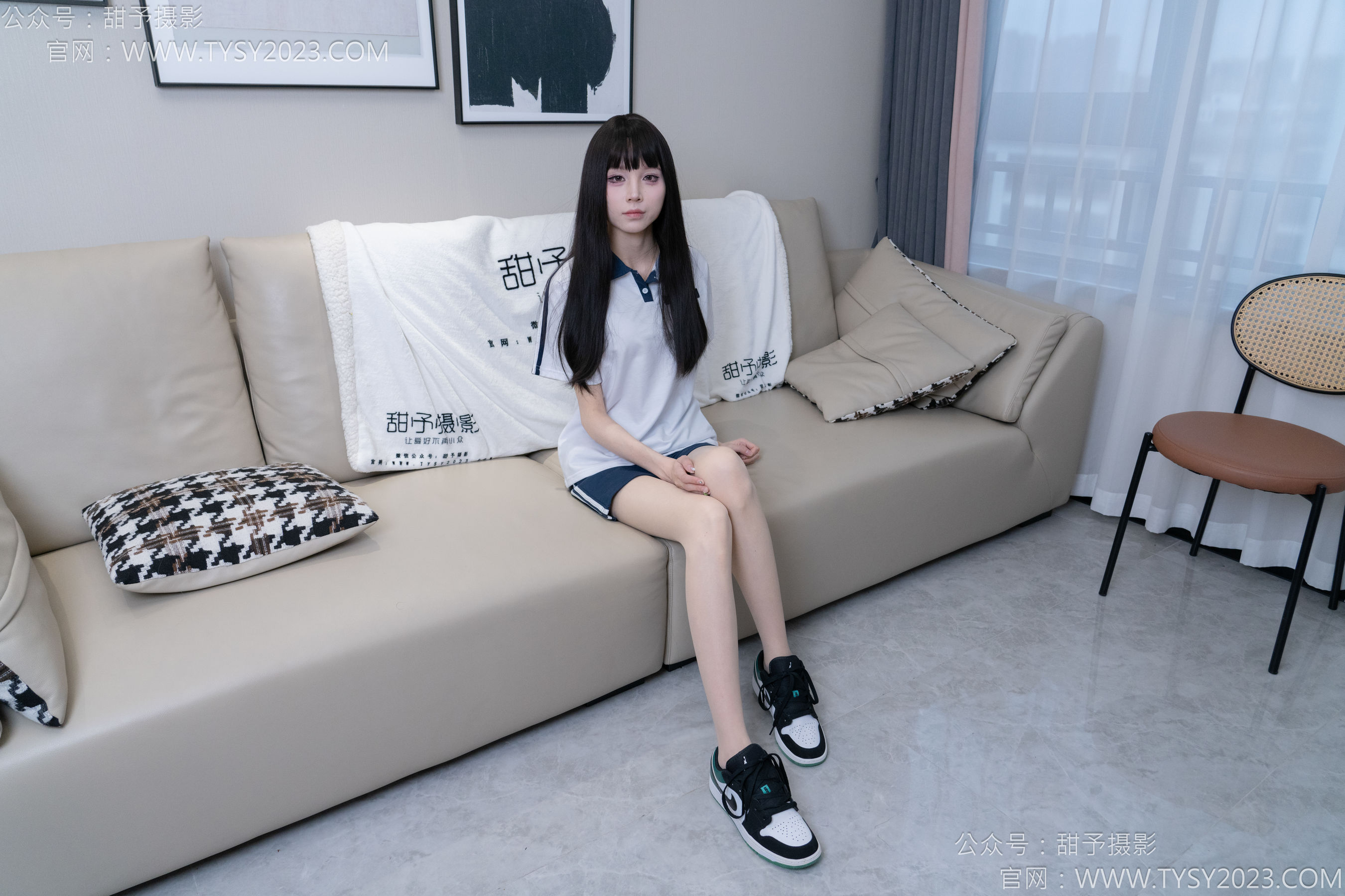 甜予摄影 No.176 珞珞 - 板鞋、薄肉丝/(134P)