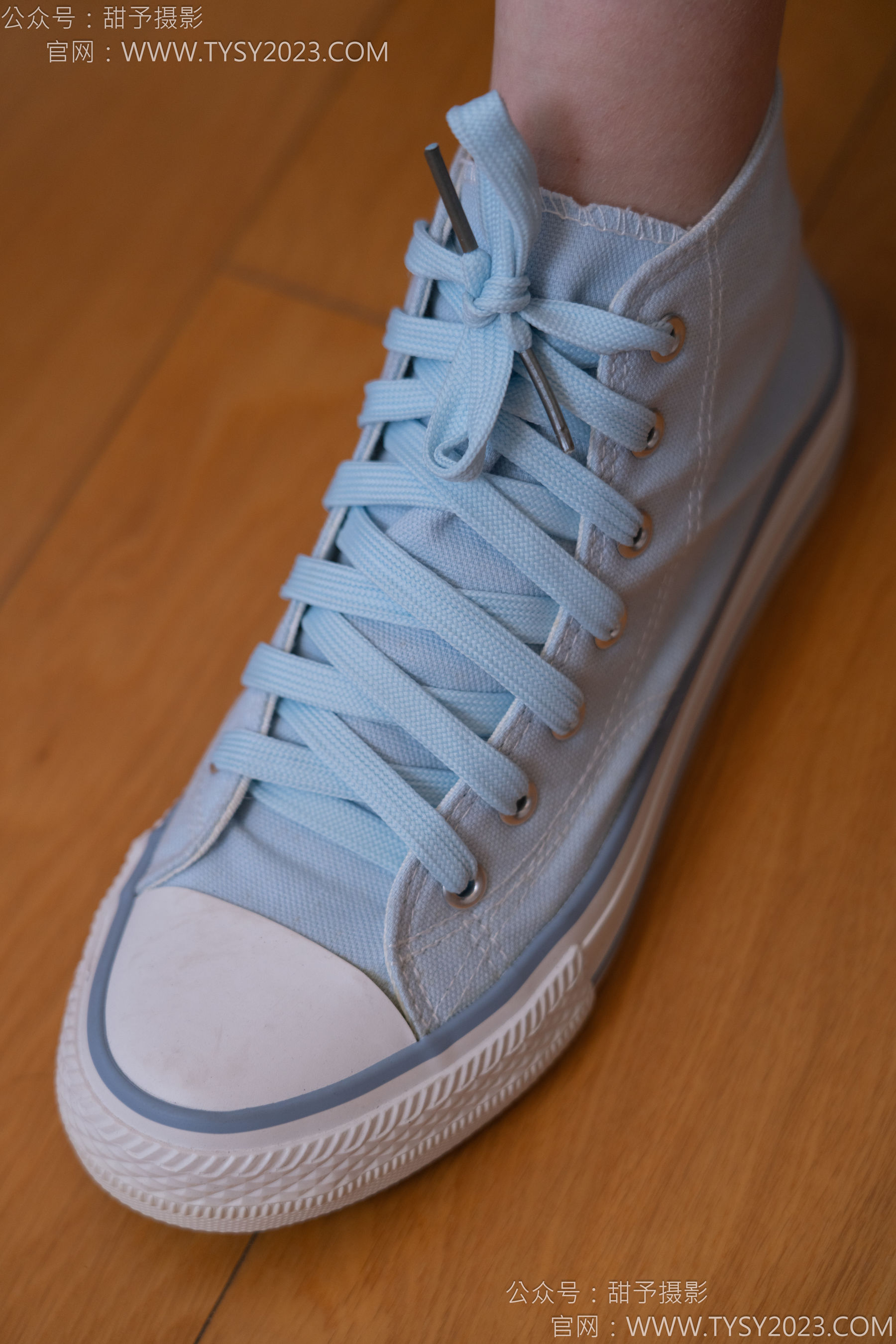 甜予摄影 No.171 璇璇 - 帆布鞋、白棉袜、抖腿剧情/(151P)