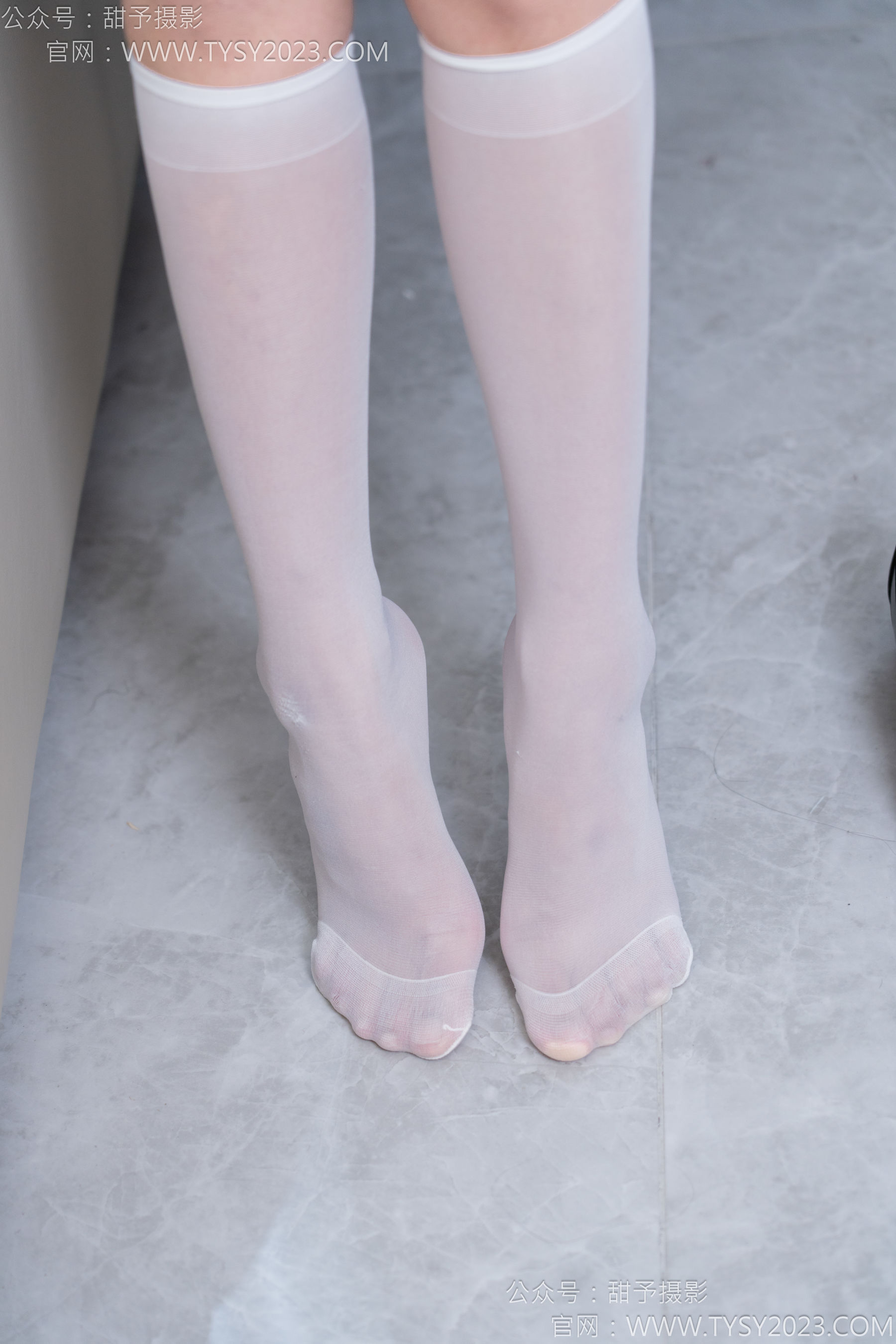 甜予摄影 No.166 酥酥 - 皮鞋、半白丝、裸足/(127P)