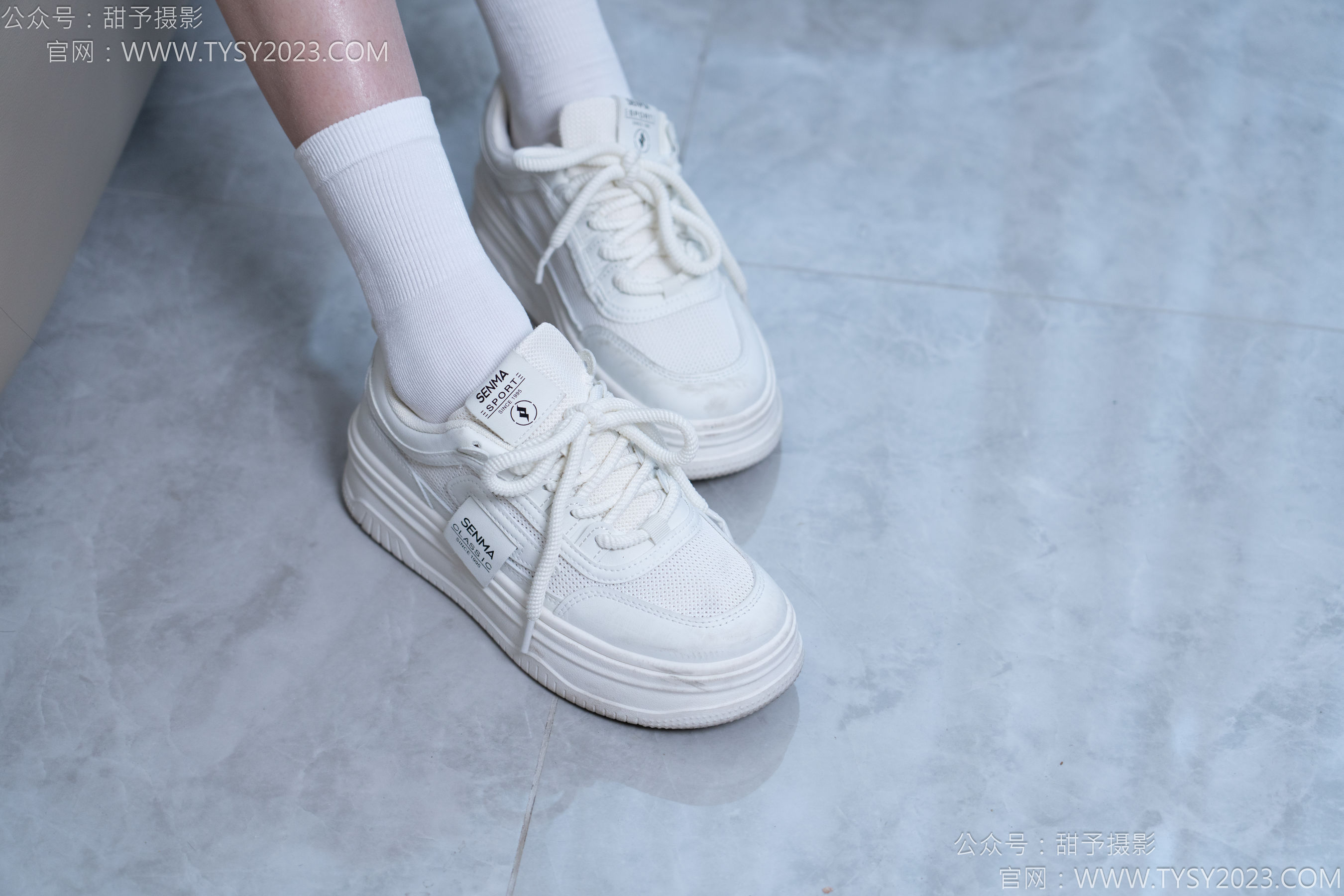 甜予摄影 No.164 珞珞 - 板鞋、白棉袜、裸足/(130P)