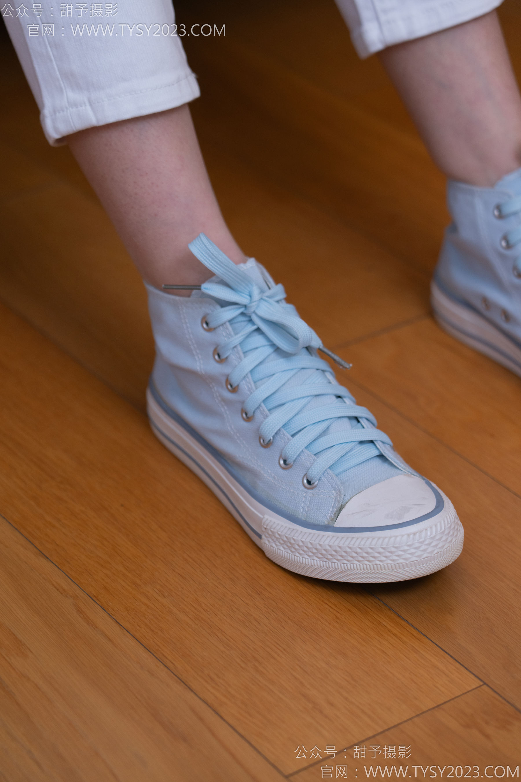 甜予摄影 No.171 璇璇 - 帆布鞋、白棉袜、抖腿剧情/(151P)