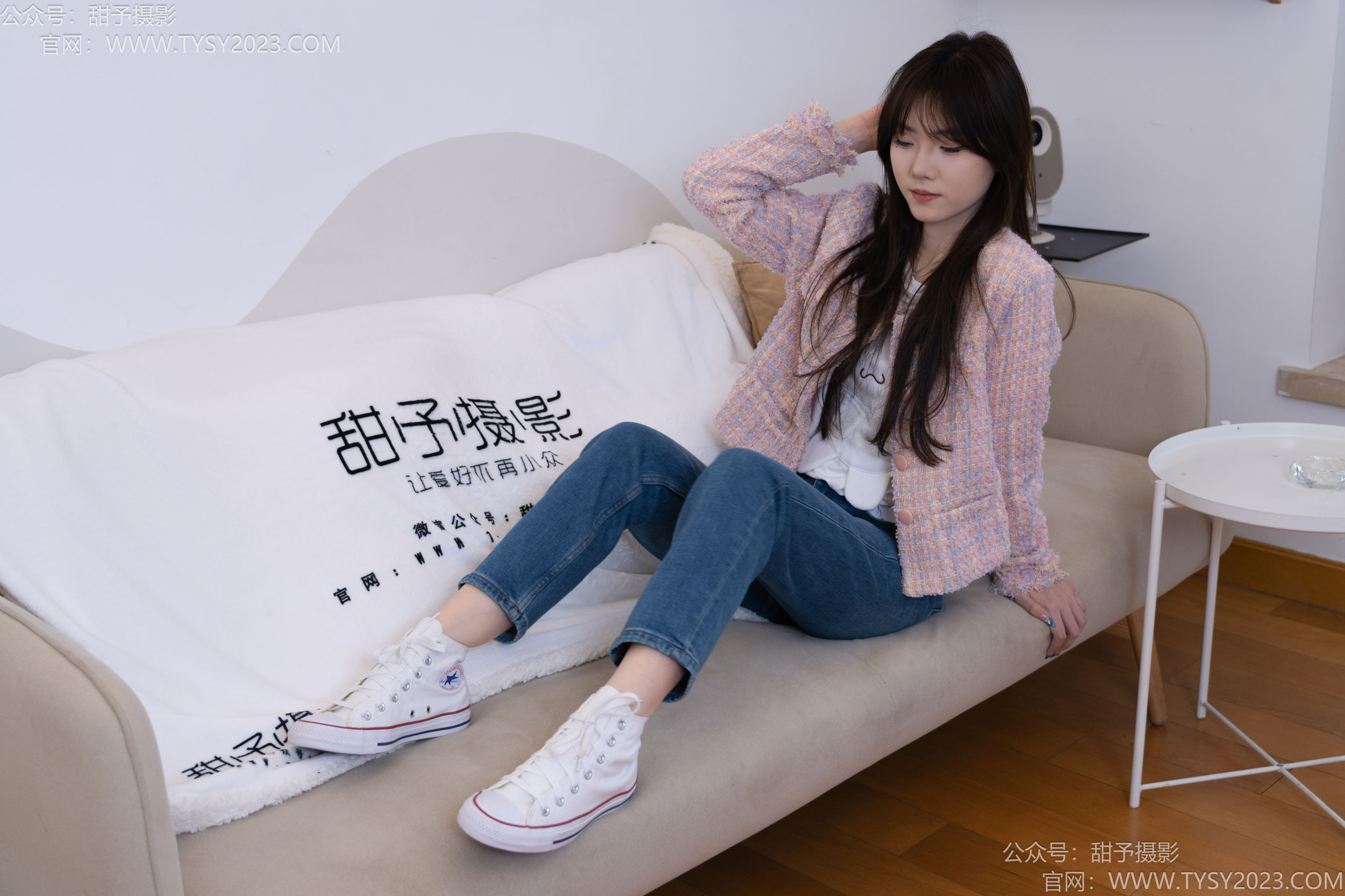 甜予摄影 No.189 璇璇 - 帆布鞋、裸足、抖腿剧情/(134P)