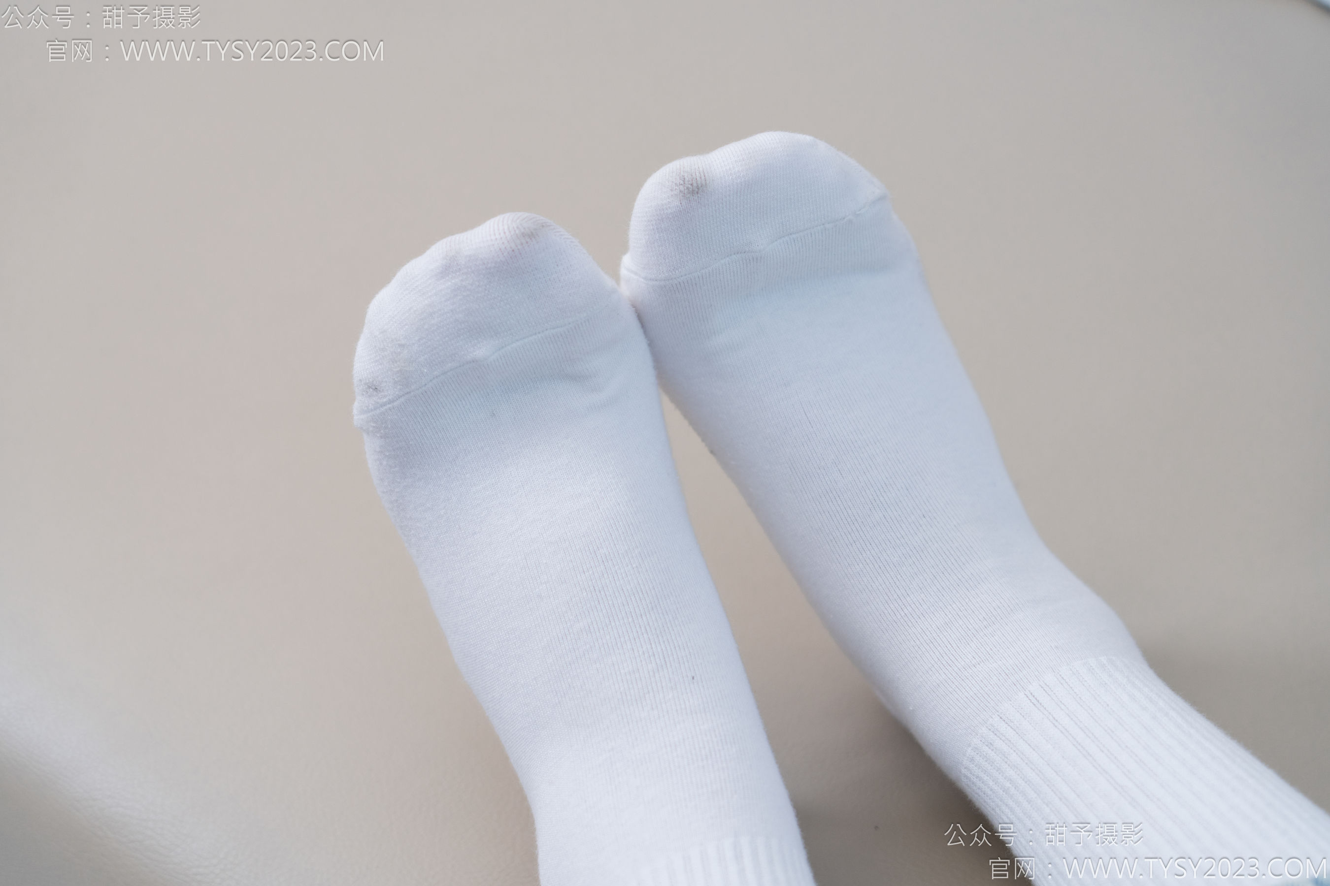 甜予摄影 No.162 知知 - 皮鞋、白棉袜、裸足/(125P)