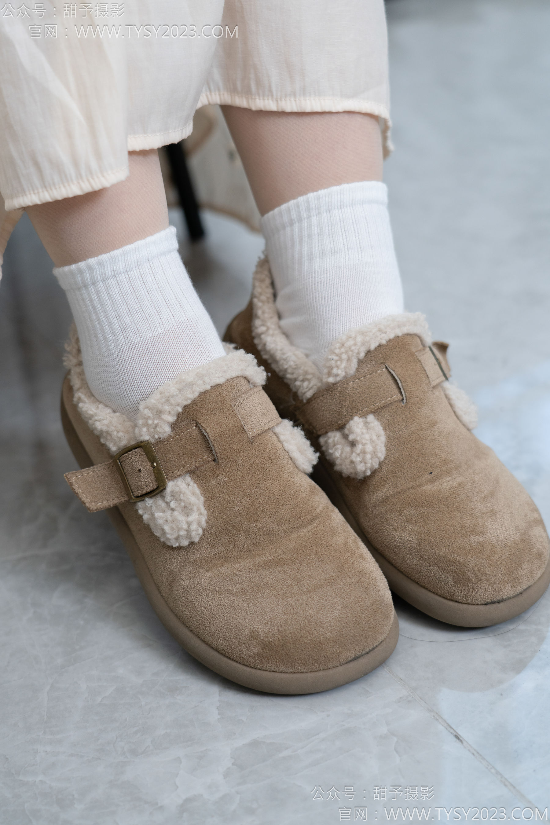 甜予摄影 No.173 小葵 - 棉鞋、白棉袜、薄肉丝/(135P)