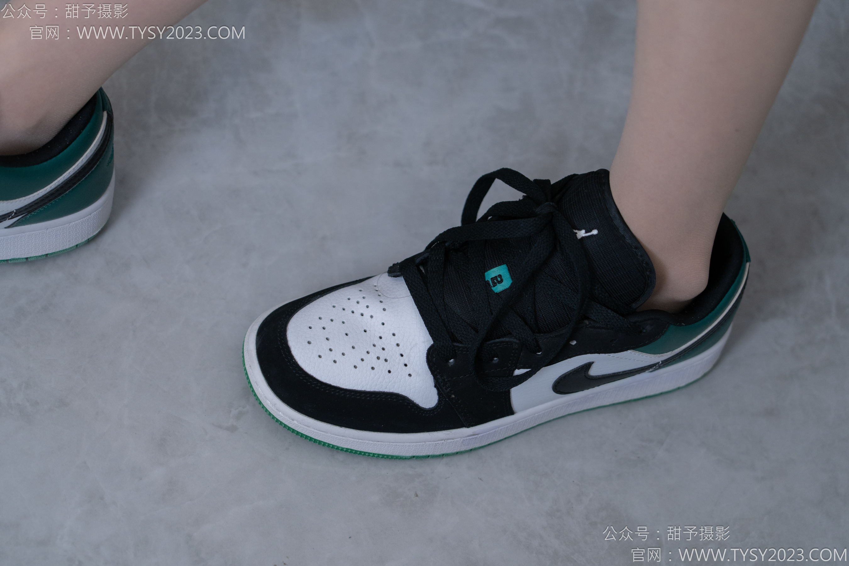 甜予摄影 No.176 珞珞 - 板鞋、薄肉丝/(134P)