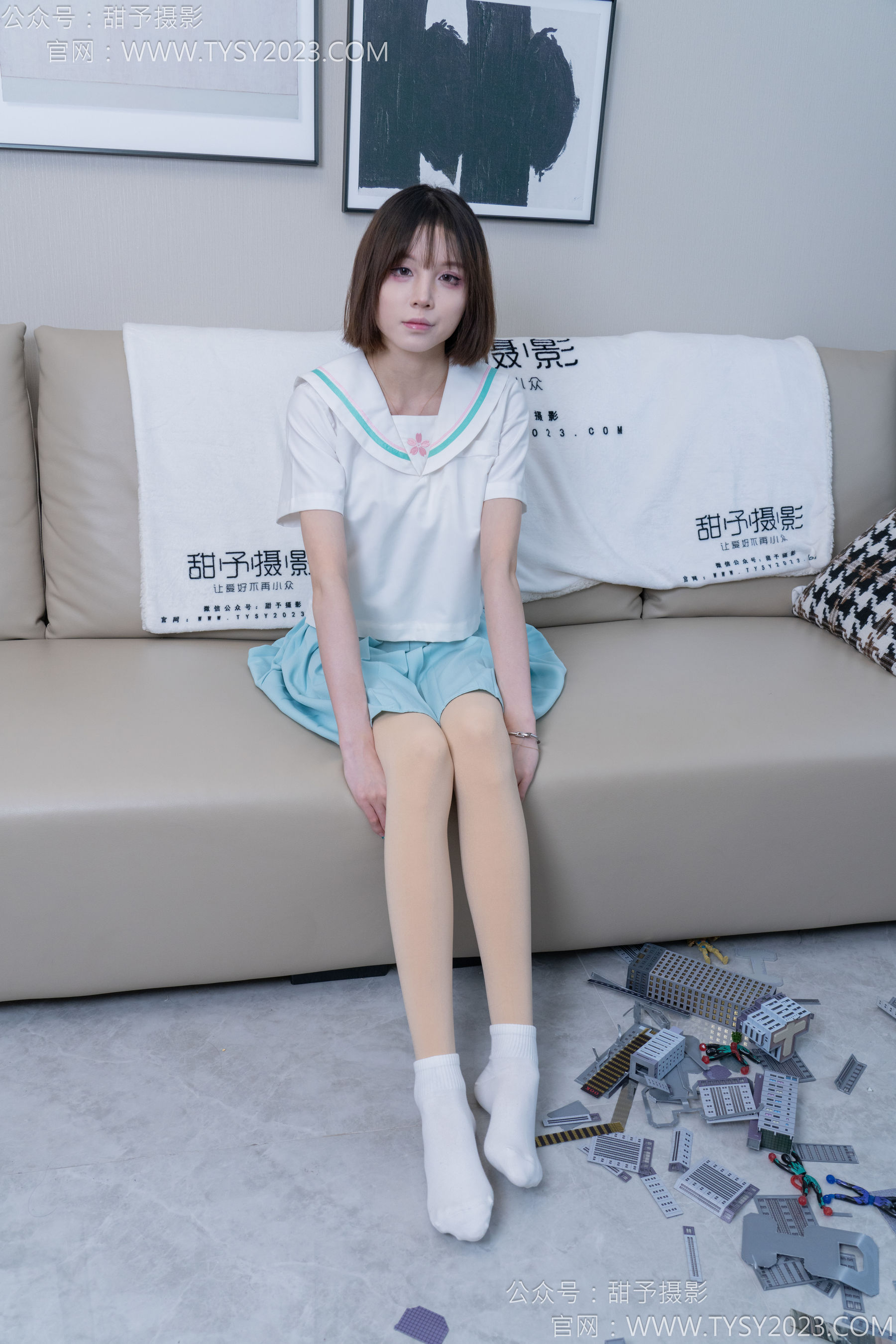 甜予摄影 No.182 珞珞 - 板鞋、白棉袜、厚肉丝、小人国剧情/(134P)