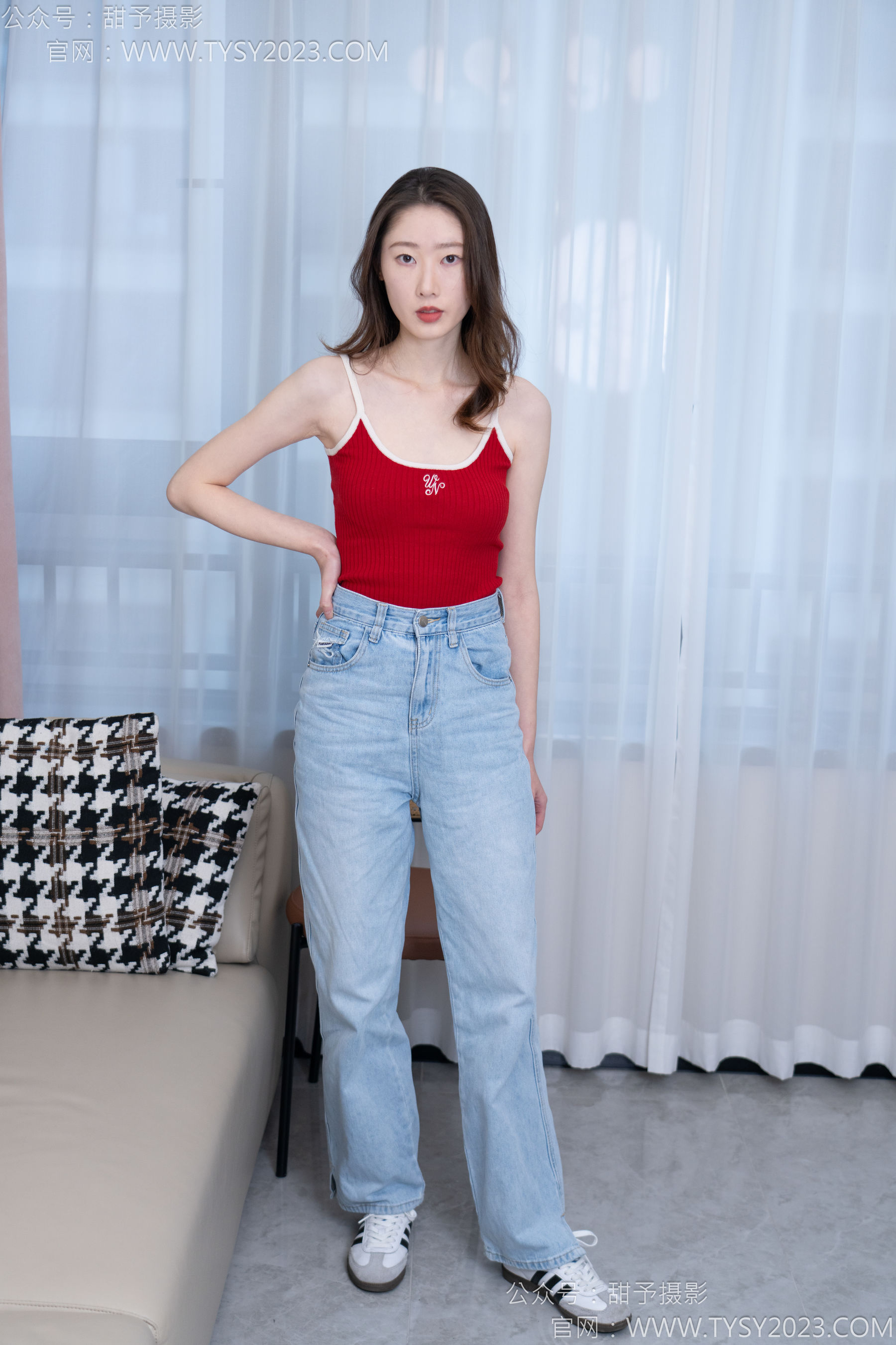 甜予摄影 No.160 番茄 - 板鞋、印花棉袜、裸足/(125P)