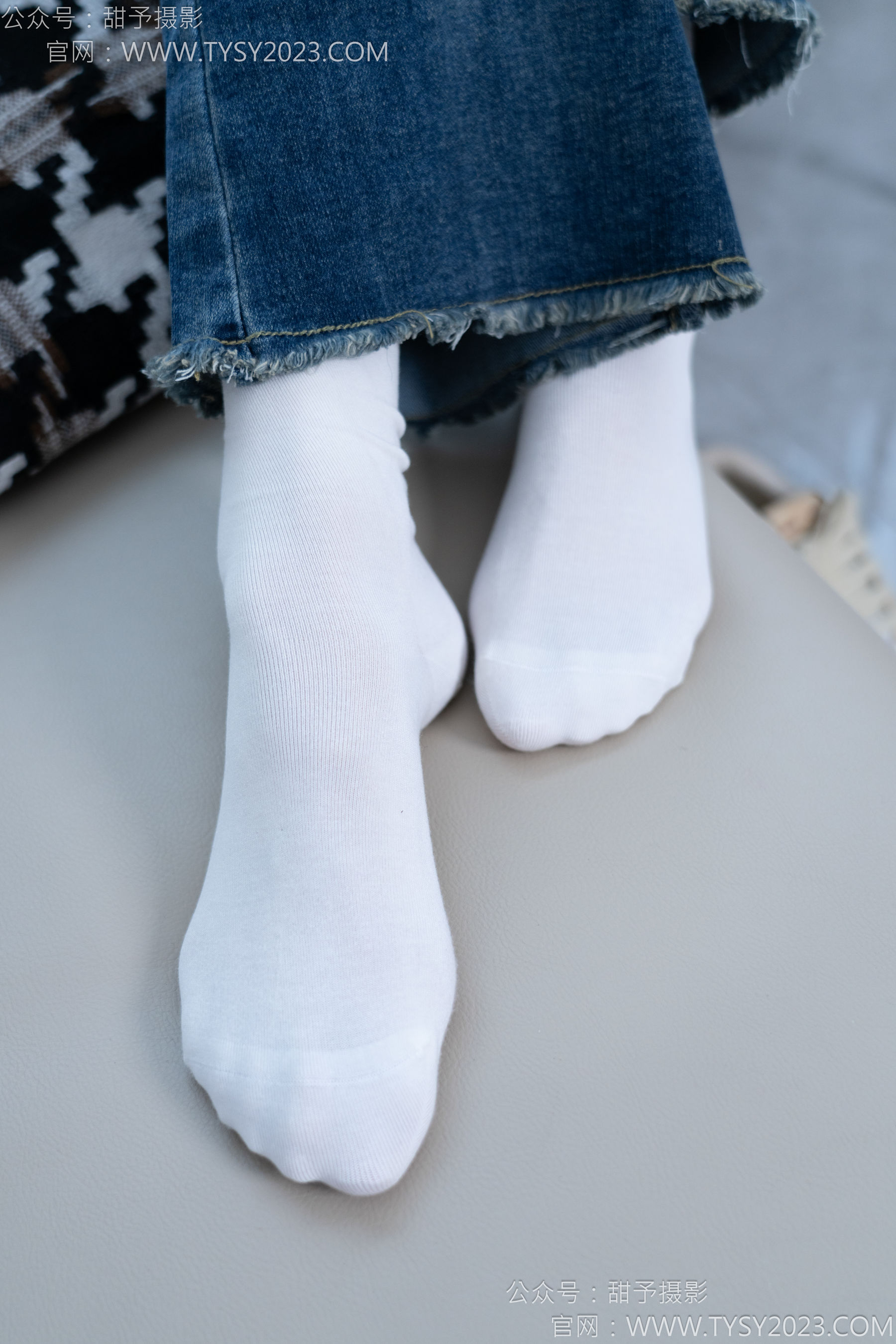 甜予摄影 No.170 珞珞 - 板鞋、白棉袜、裸足/(130P)