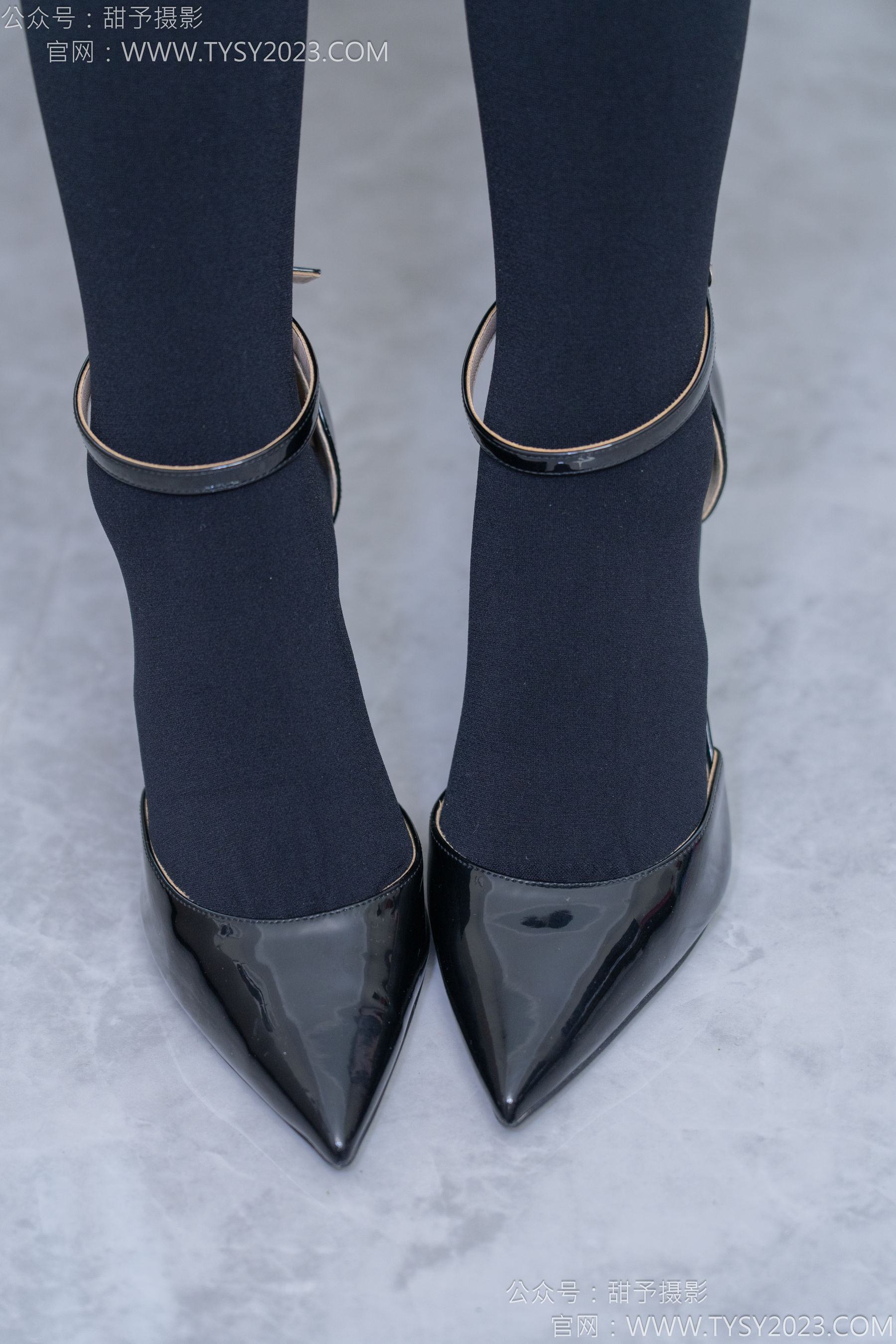 甜予摄影 No.187 知知 - 高跟鞋、厚黑丝/(127P)