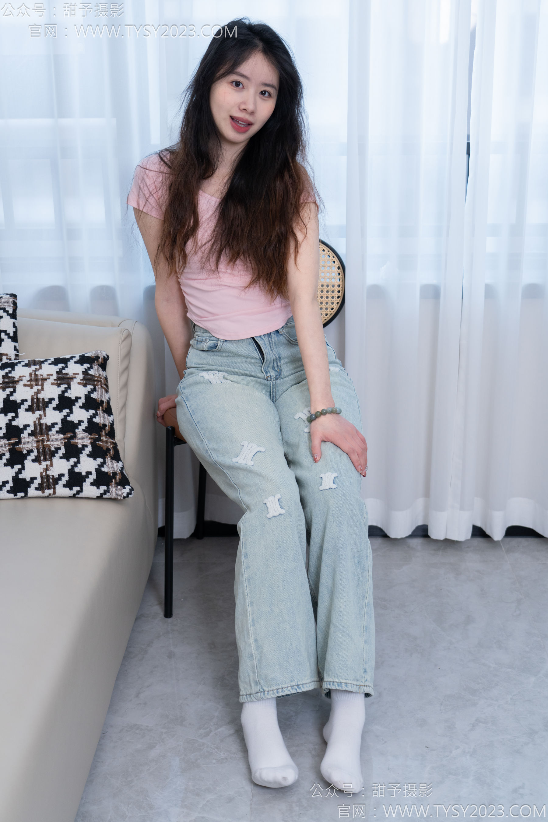 甜予摄影 No.162 知知 - 皮鞋、白棉袜、裸足/(125P)