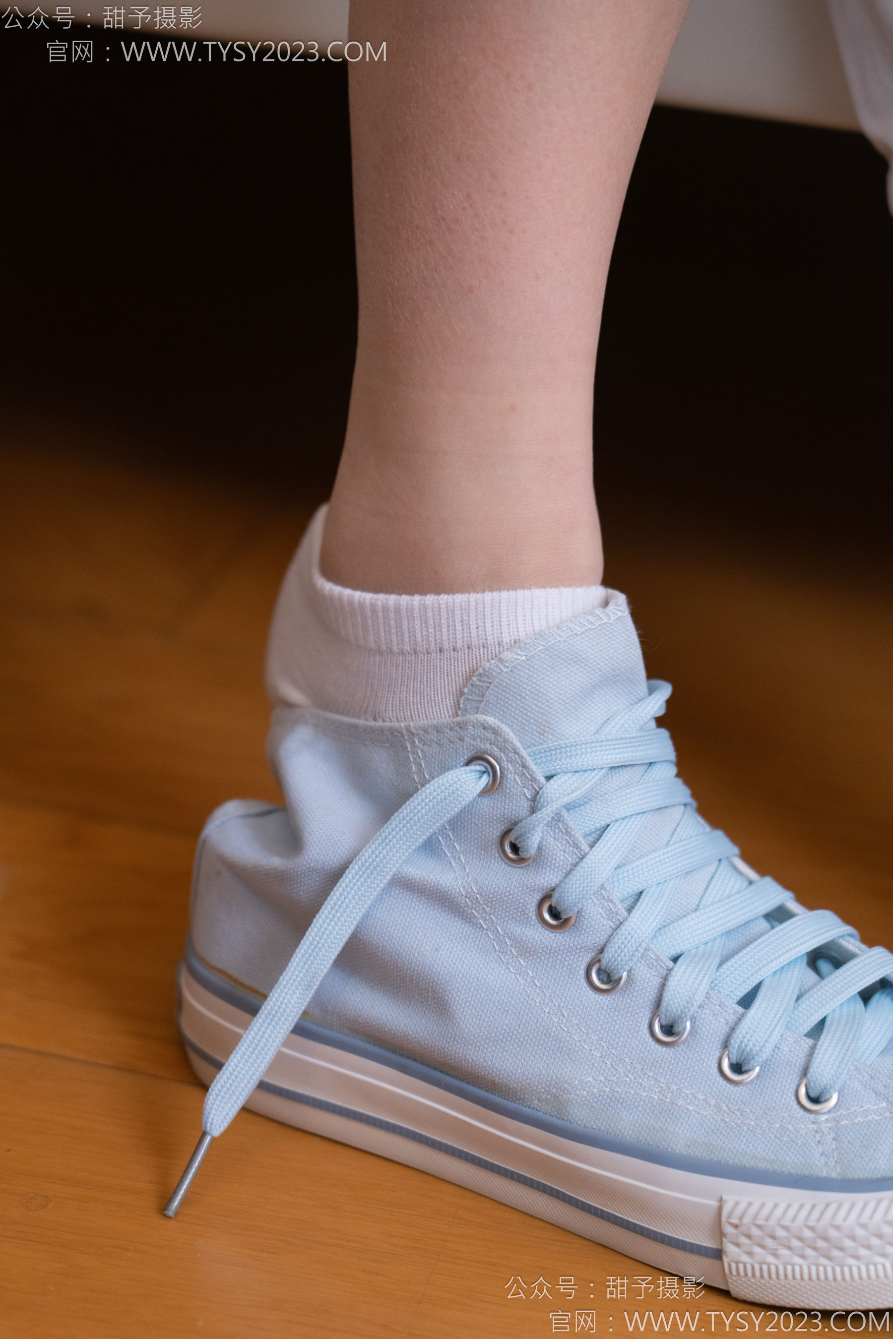 甜予摄影 No.171 璇璇 - 帆布鞋、白棉袜、抖腿剧情/(151P)
