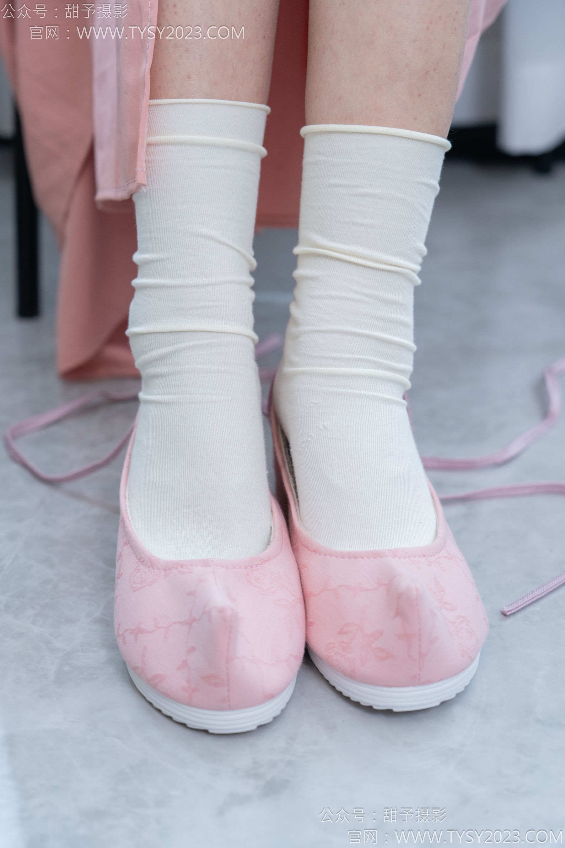 甜予摄影 No.183 知知 - 布鞋、白棉袜、裸足/(148P)
