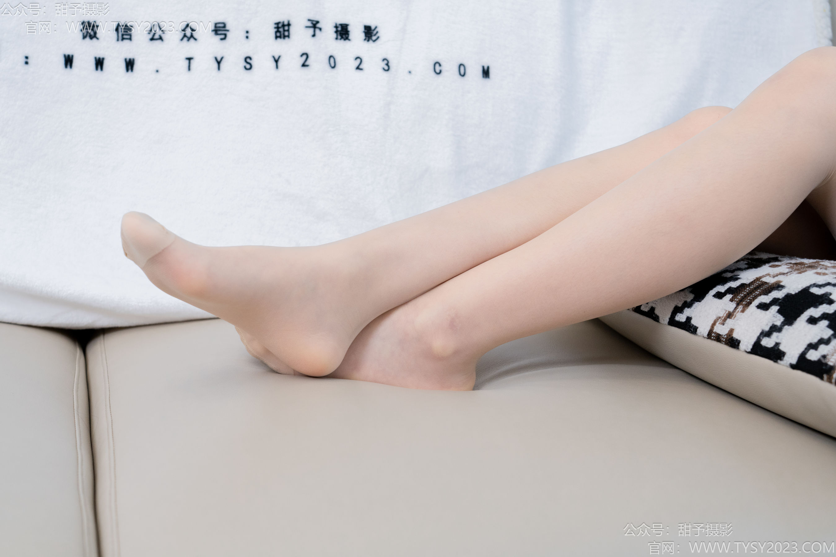 甜予摄影 No.191 贝壳 - 皮鞋、白棉袜、薄肉丝/(135P)