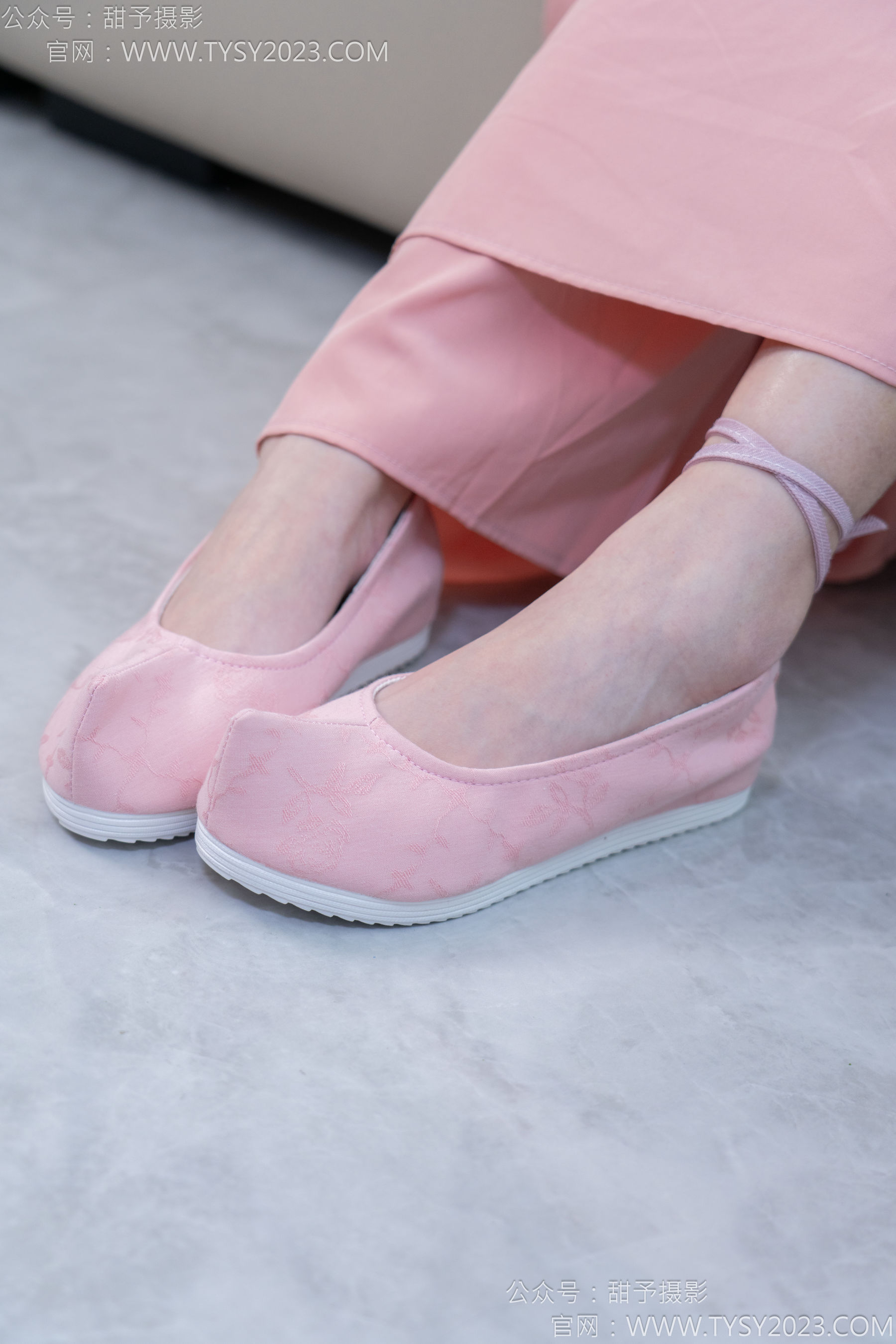 甜予摄影 No.183 知知 - 布鞋、白棉袜、裸足/(148P)