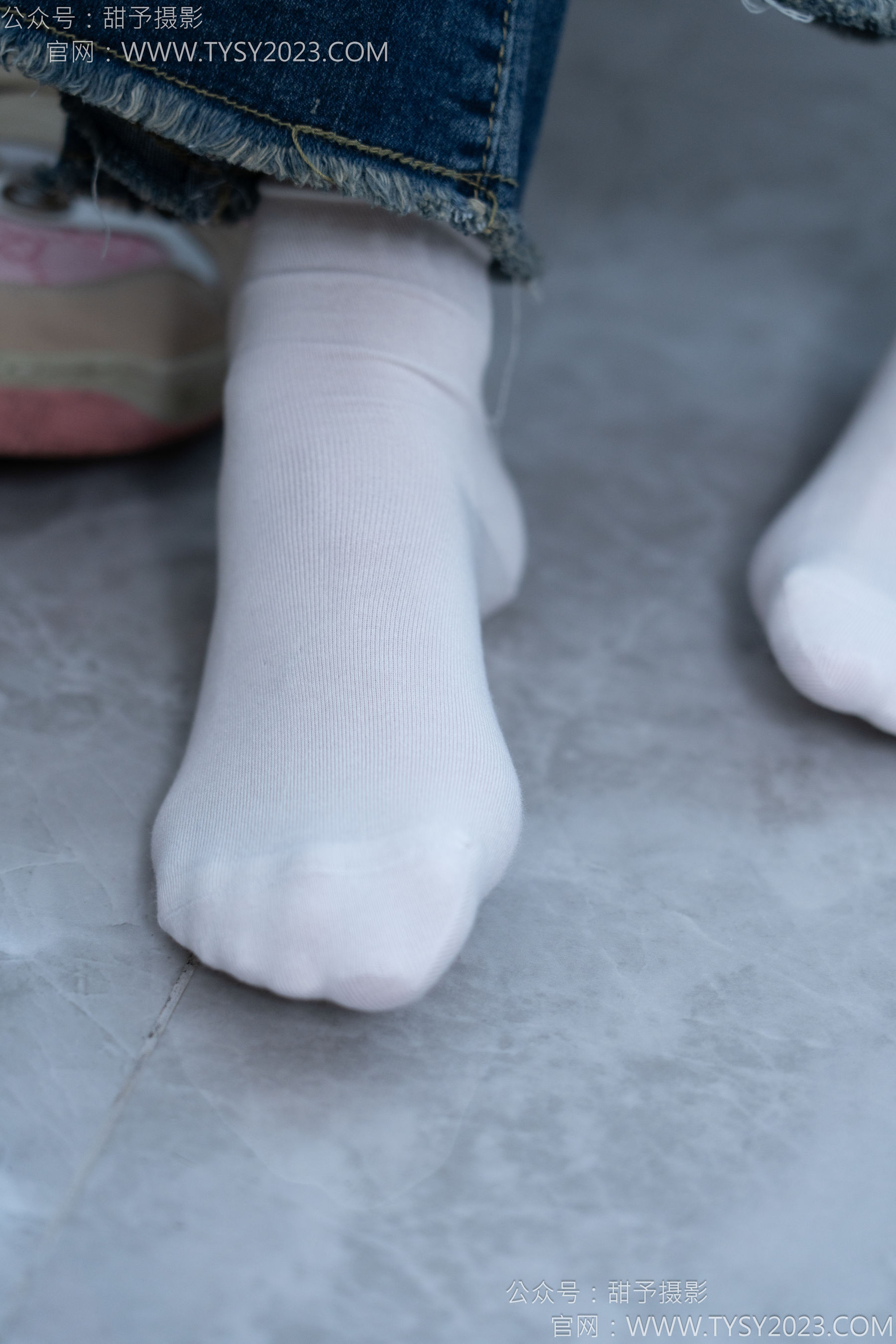 甜予摄影 No.170 珞珞 - 板鞋、白棉袜、裸足/(130P)