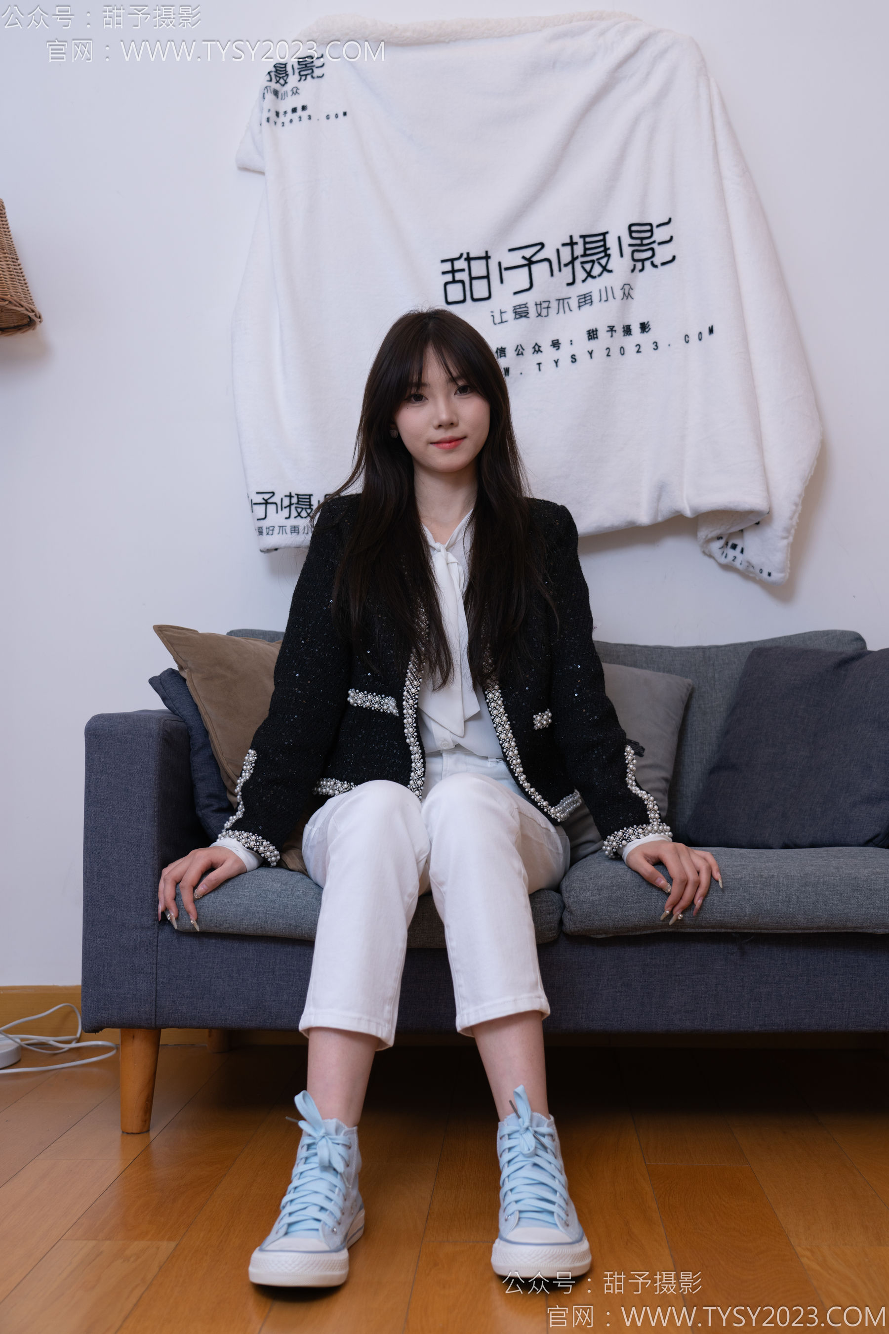 甜予摄影 No.171 璇璇 - 帆布鞋、白棉袜、抖腿剧情/(151P)