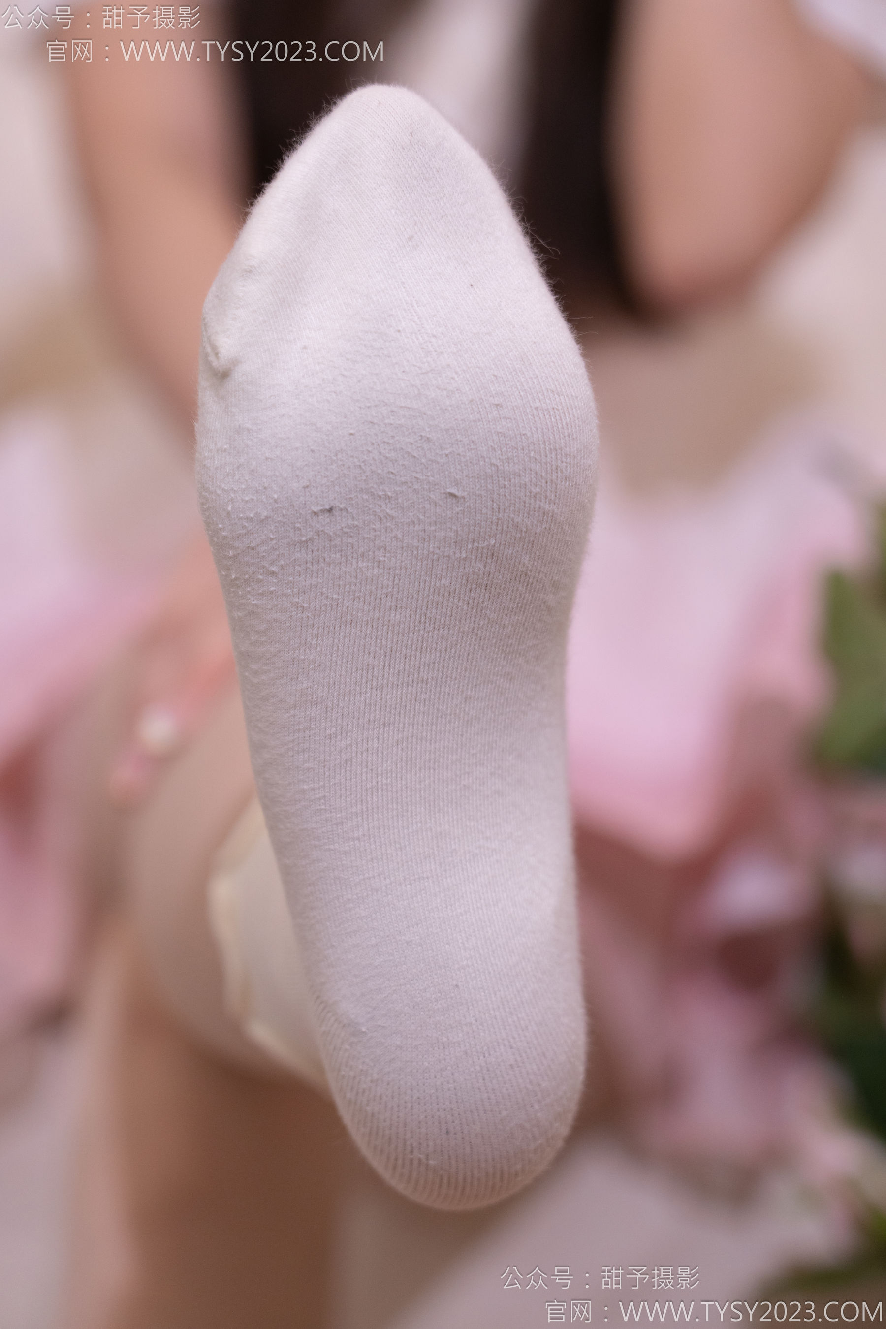 甜予摄影 No.177 璇璇 - 板鞋、白棉袜、薄肉丝/(129P)