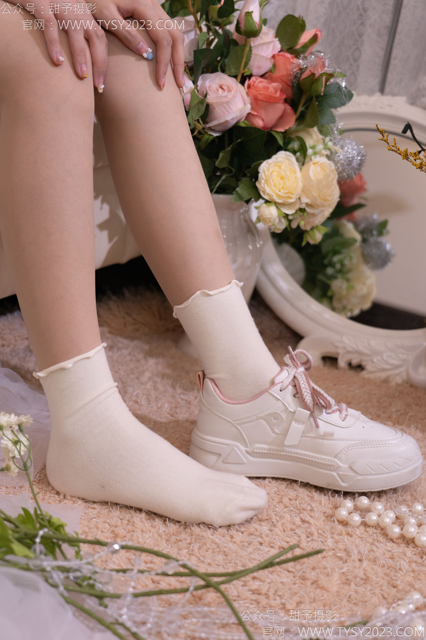 甜予摄影 No.177 璇璇 - 板鞋、白棉袜、薄肉丝/(129P)