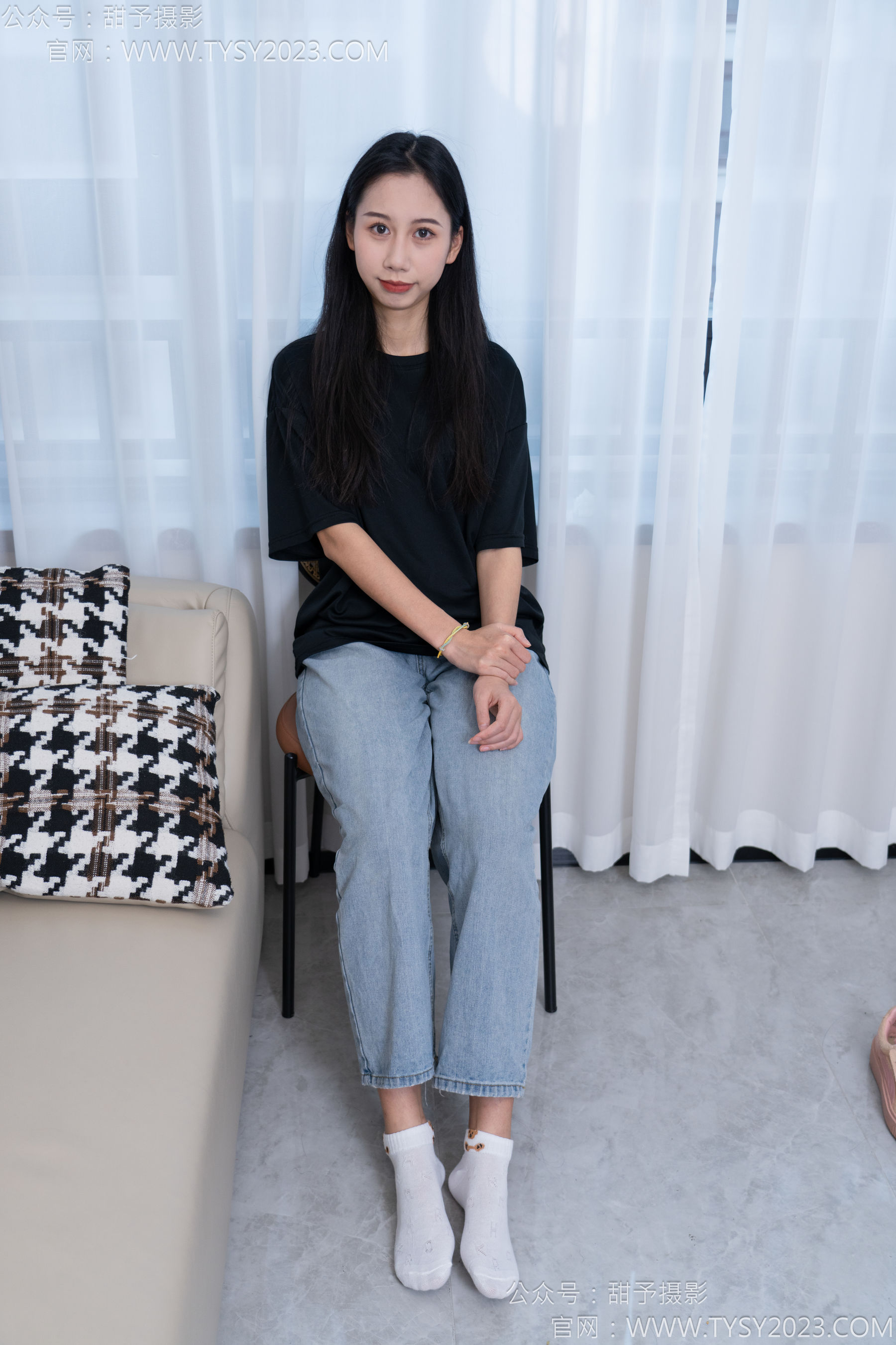 甜予摄影 No.163 娃娃 - 板鞋、白棉袜、裸足/(130P)