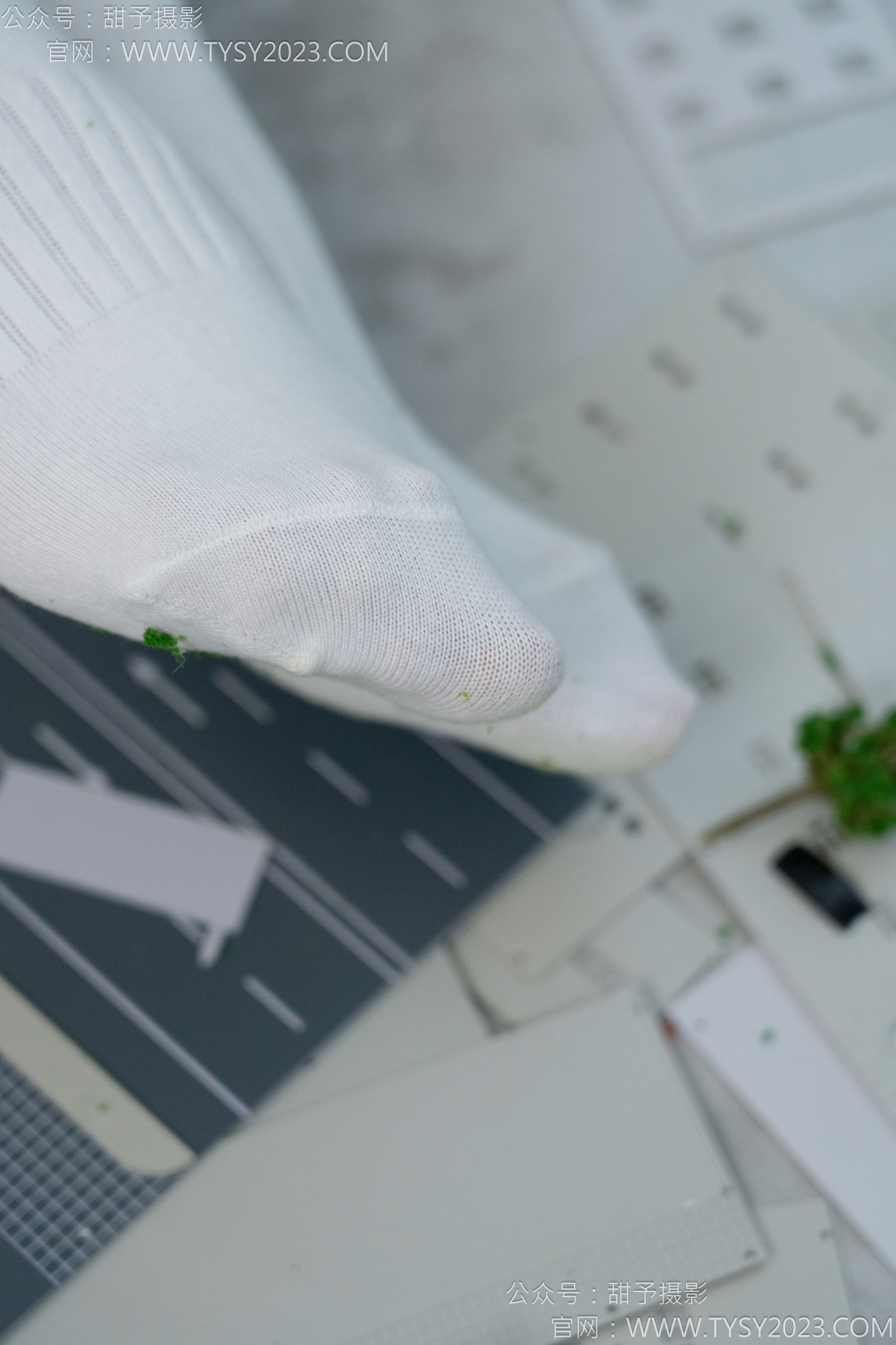 甜予摄影 No.148 咖啡豆 - 靴子、白棉袜、裸足/(169P)