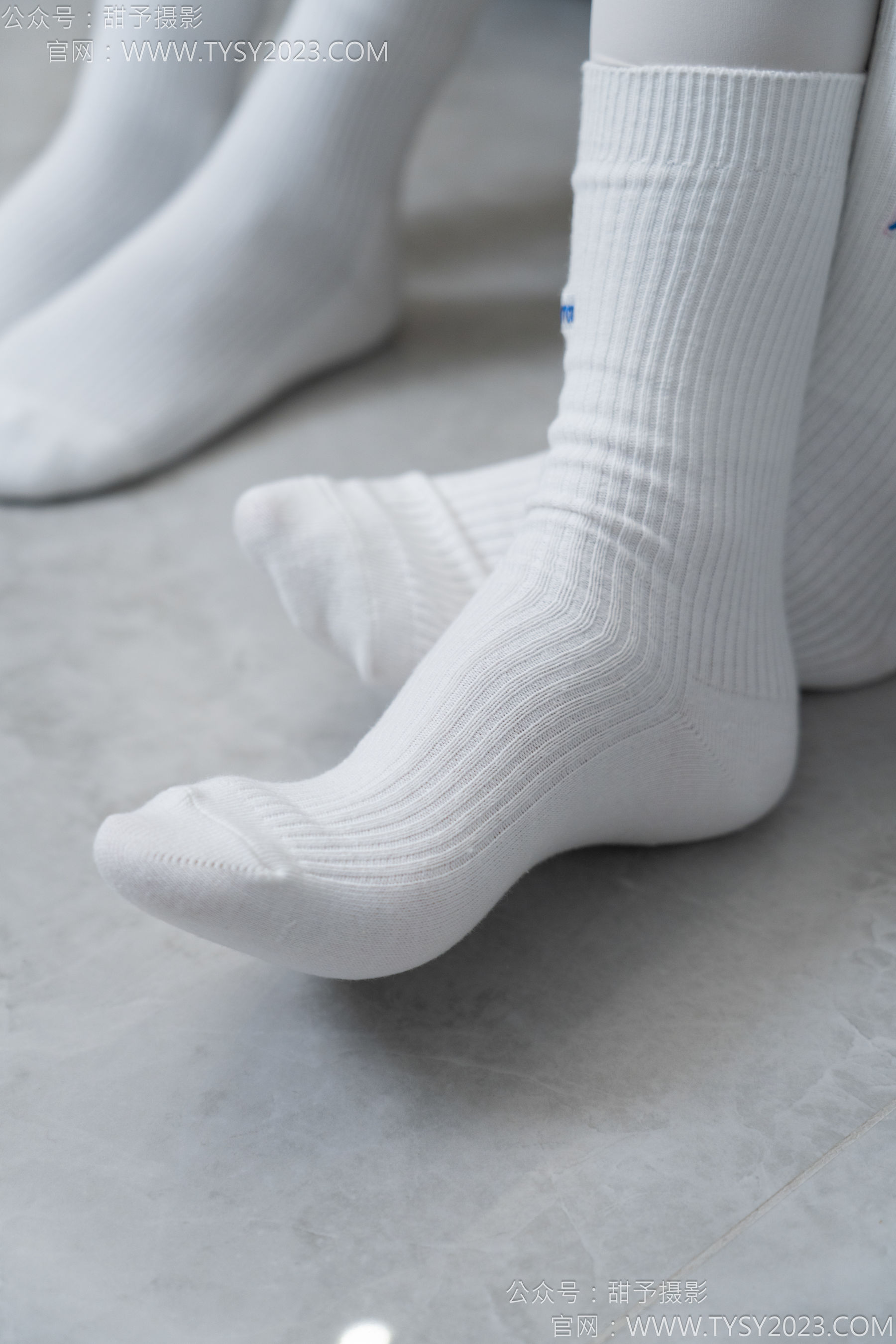 甜予摄影 No.157 澜澜&咖啡豆 - 帆布鞋、板鞋、白棉袜、薄黑丝、薄肉丝/(144P)
