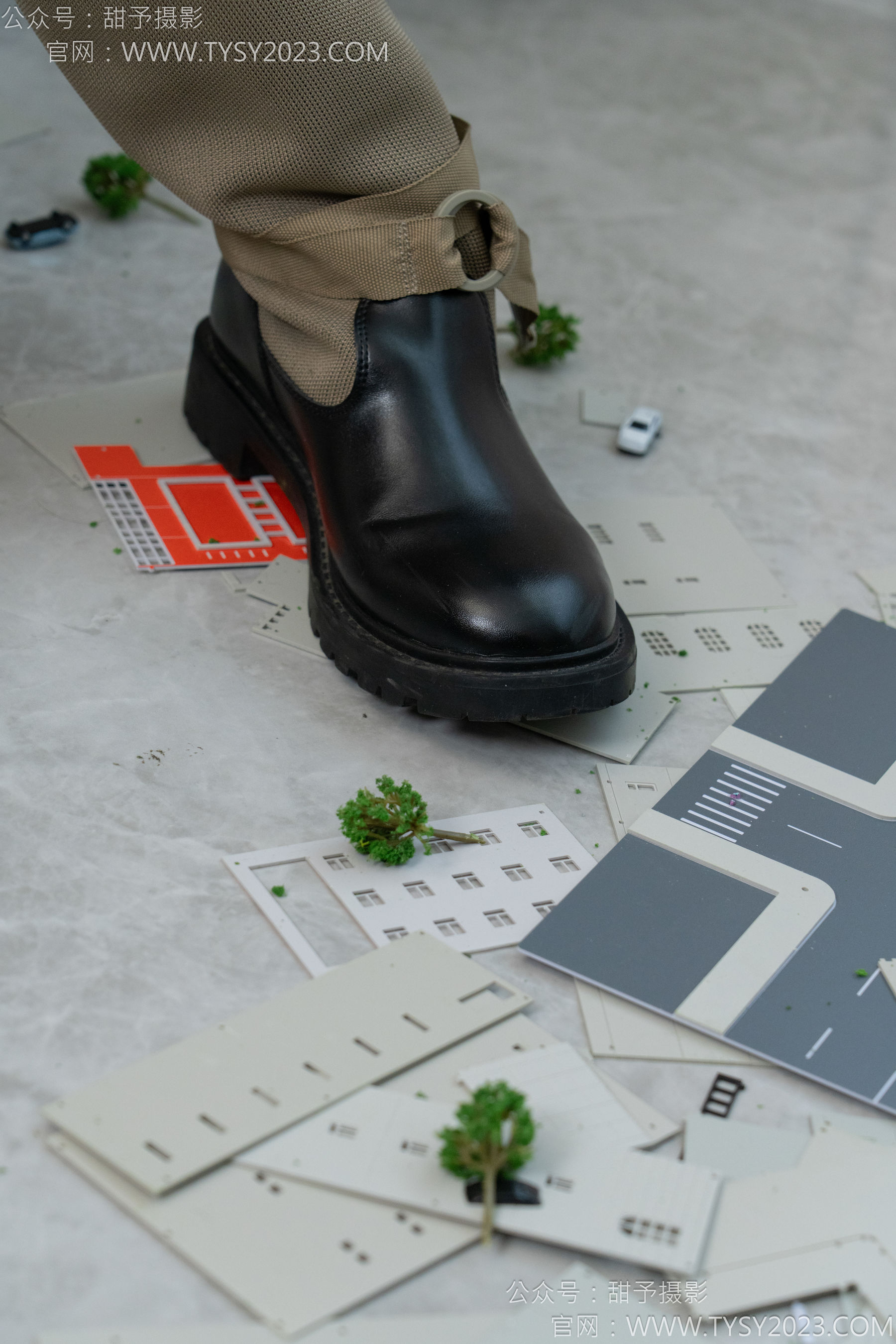 甜予摄影 No.148 咖啡豆 - 靴子、白棉袜、裸足/(169P)