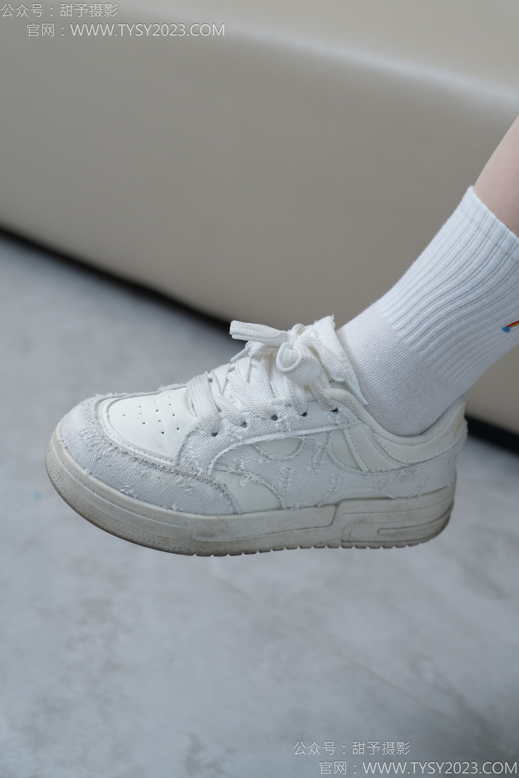 甜予摄影 No.151 小葵 - 板鞋、白棉袜、薄肉丝/(130P)