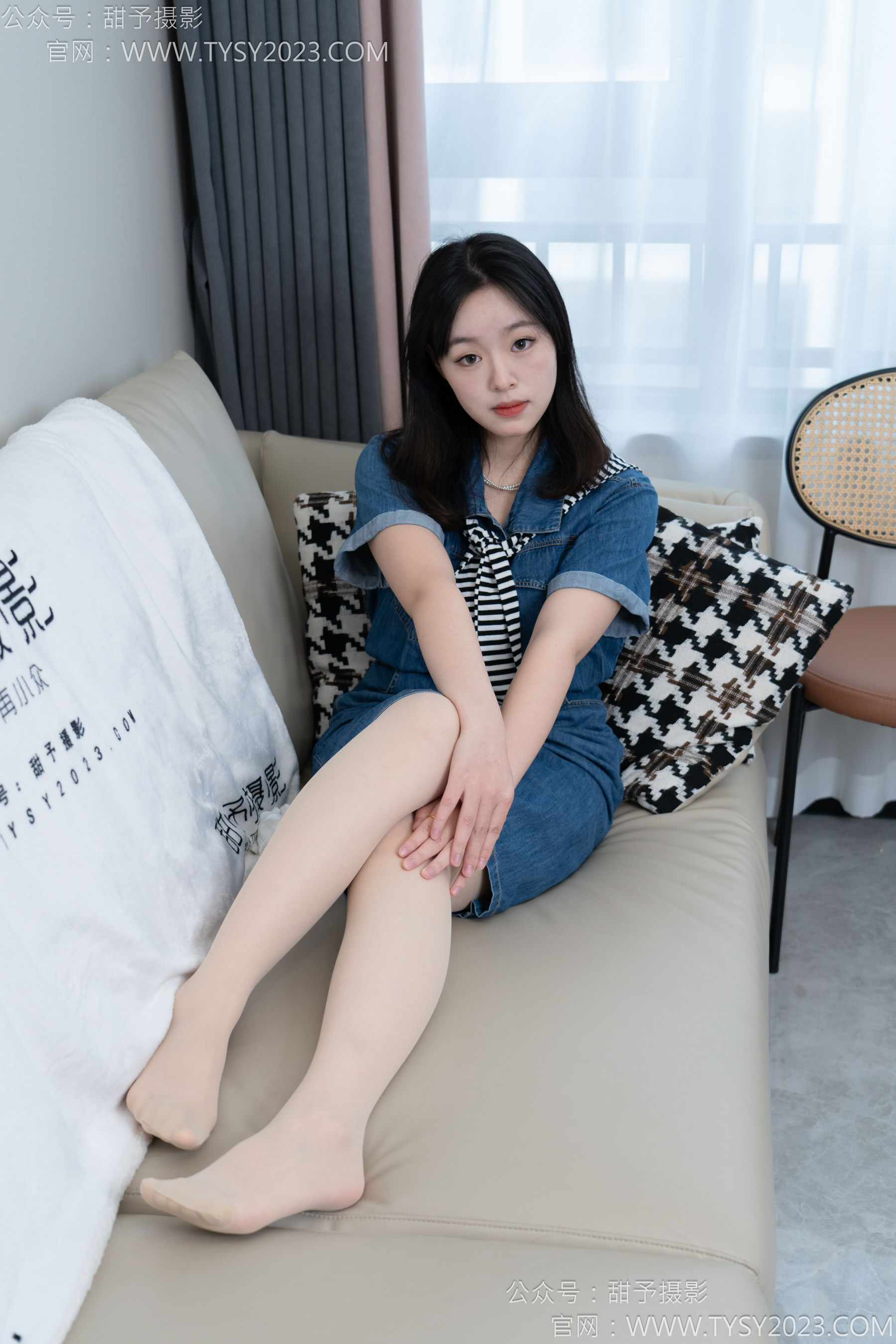 甜予摄影 No.151 小葵 - 板鞋、白棉袜、薄肉丝/(130P)