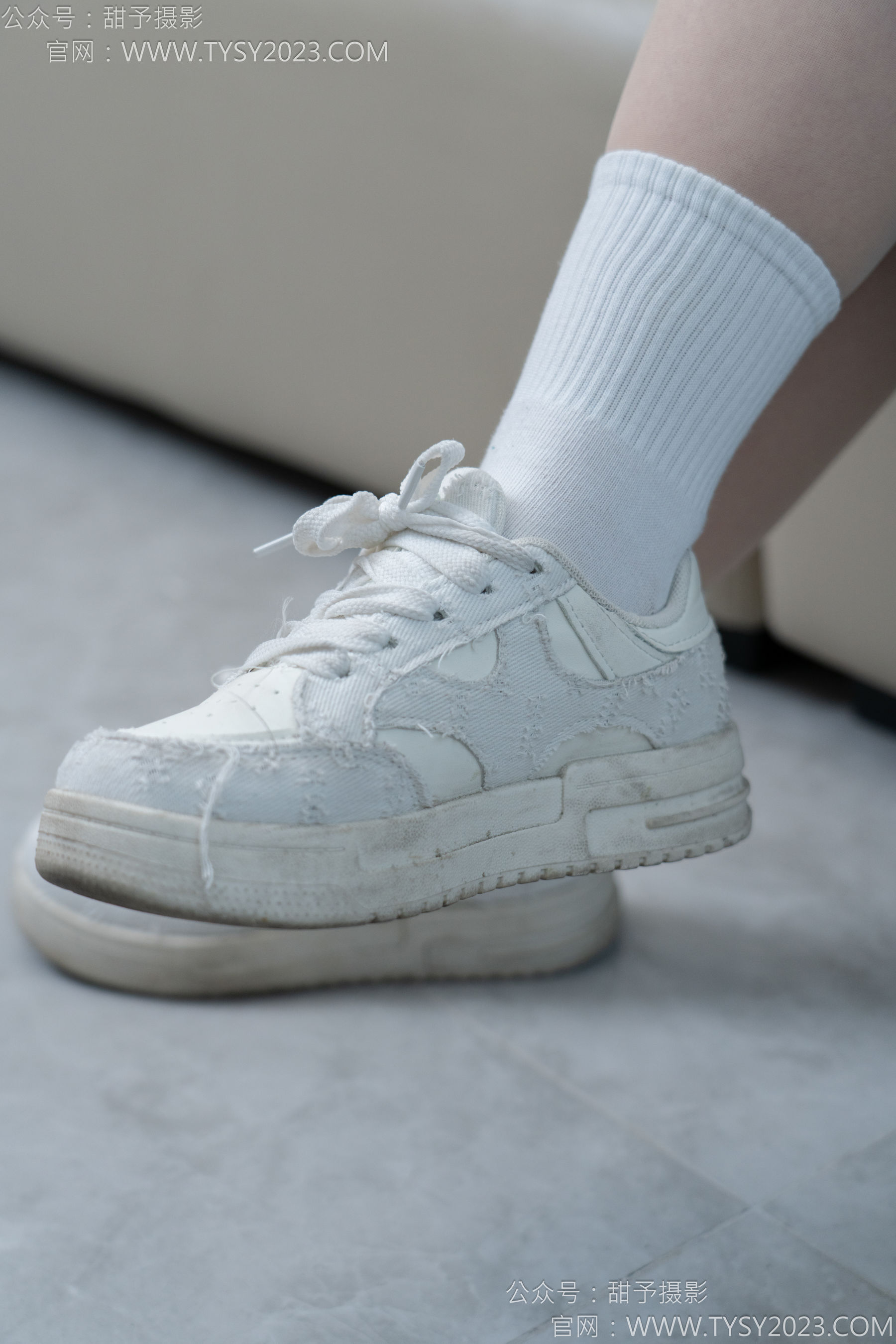 甜予摄影 No.151 小葵 - 板鞋、白棉袜、薄肉丝/(130P)