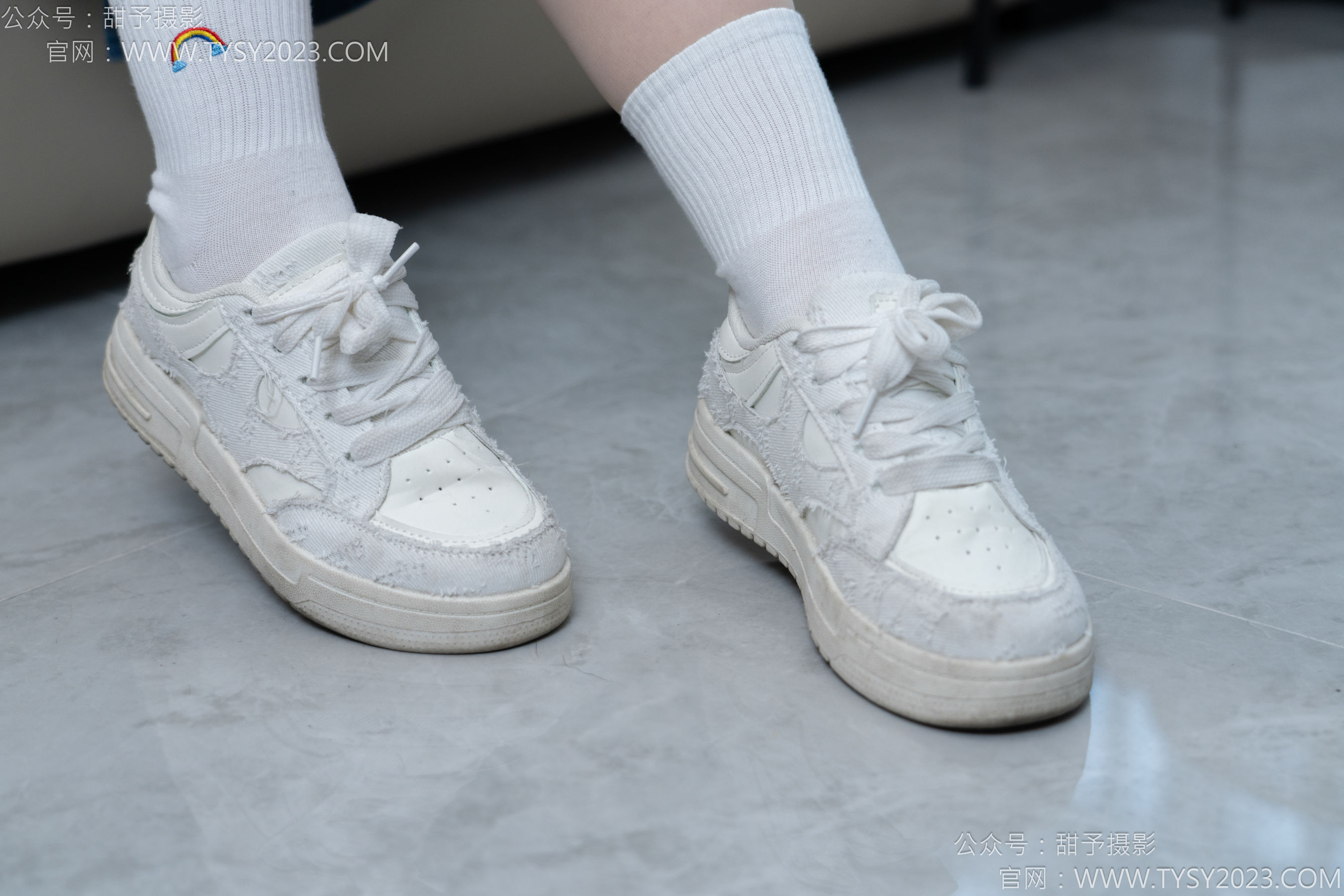 甜予摄影 No.151 小葵 - 板鞋、白棉袜、薄肉丝/(130P)