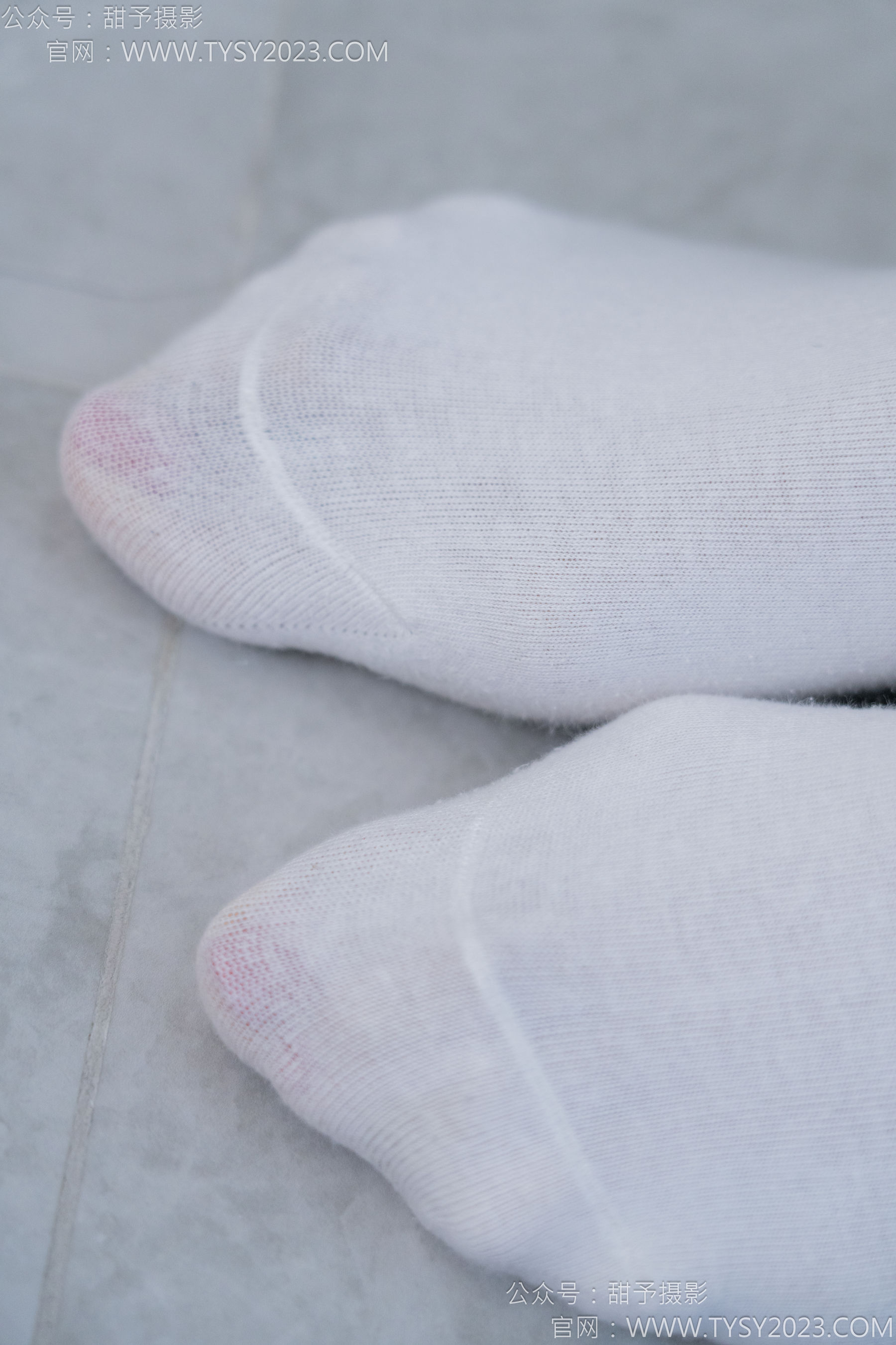 甜予摄影 No.155 咖啡豆 - 靴子、脏袜子、裸足/(132P)