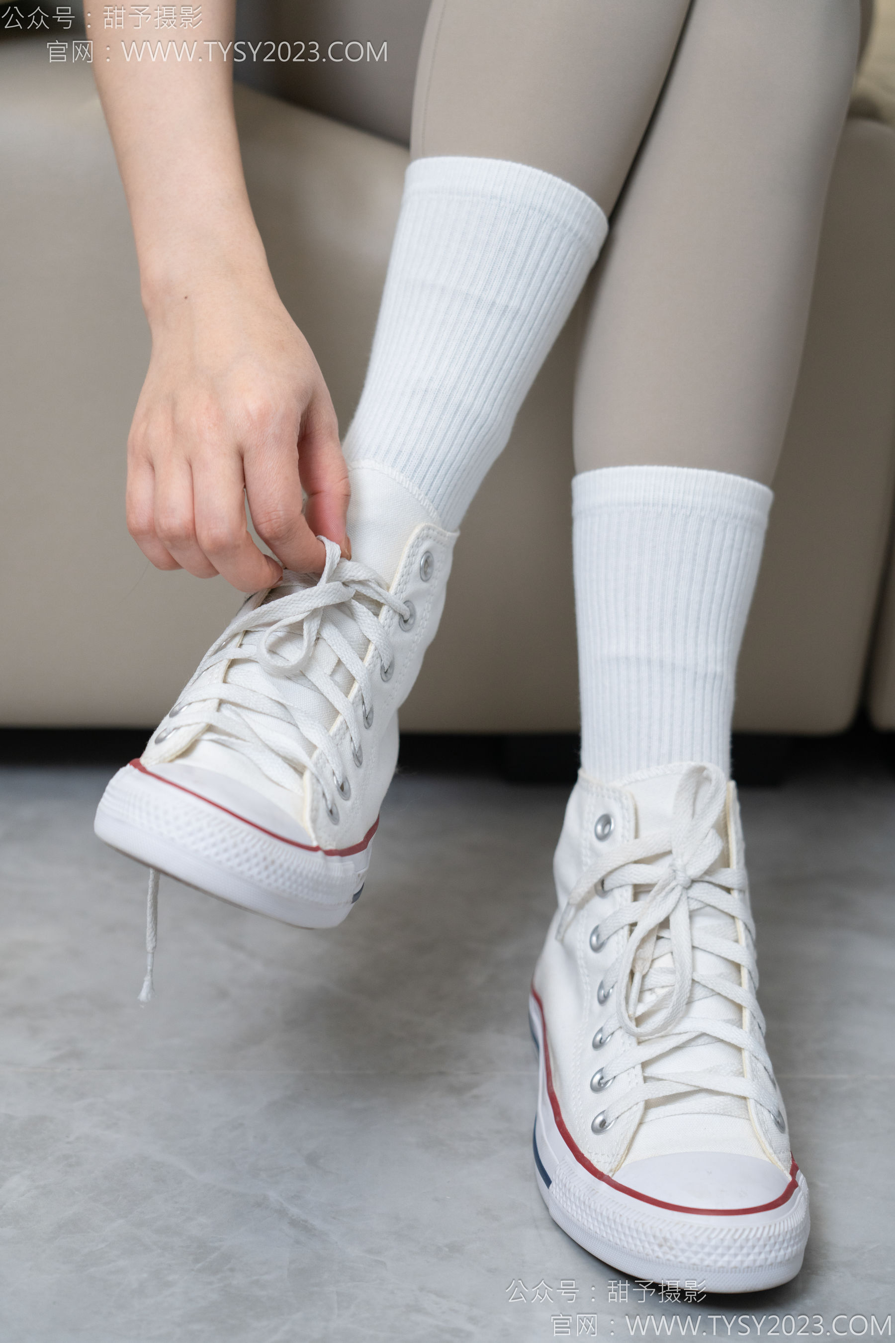 甜予摄影 No.157 澜澜&咖啡豆 - 帆布鞋、板鞋、白棉袜、薄黑丝、薄肉丝/(144P)