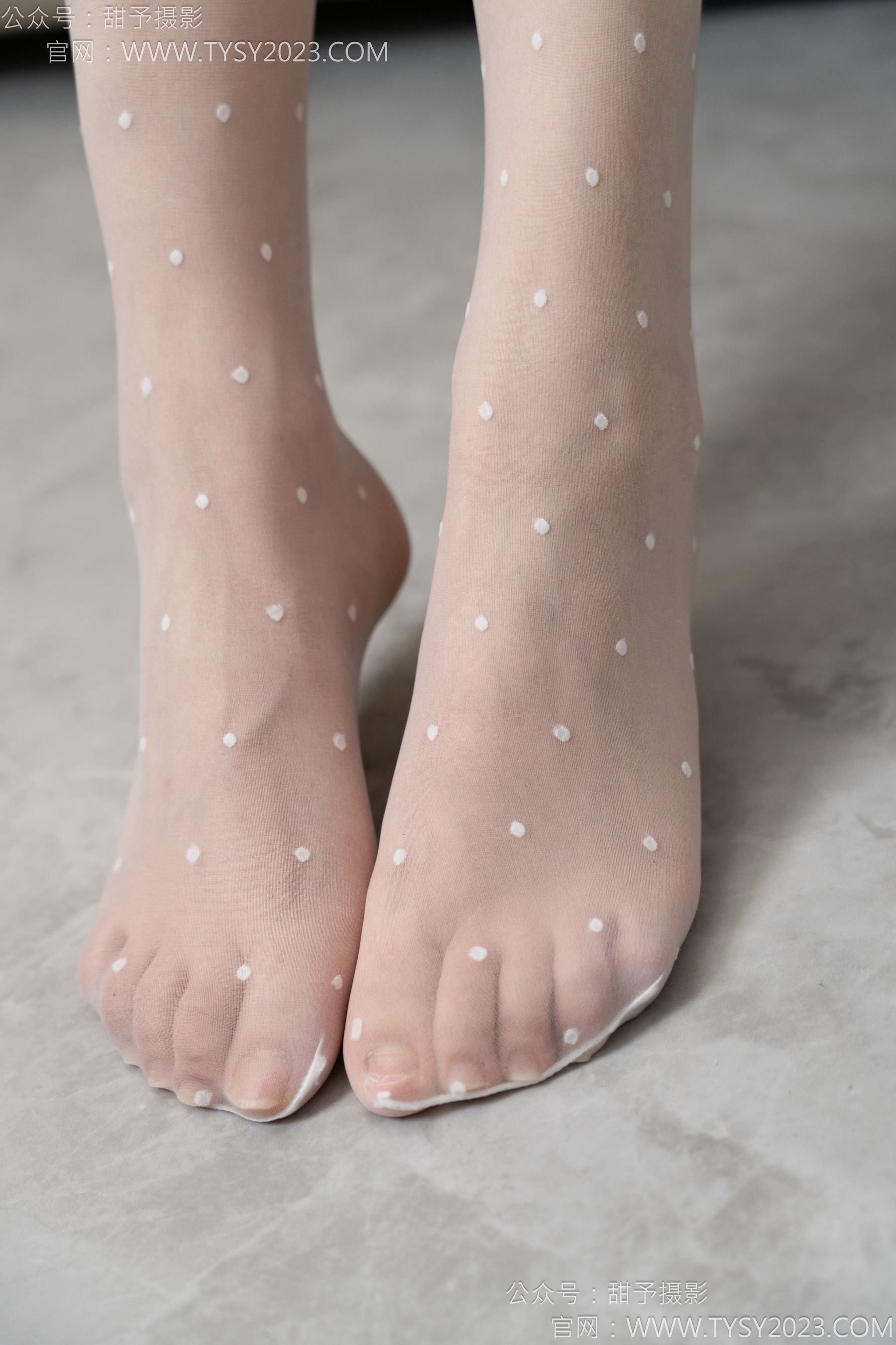 甜予摄影 No.150 澜澜 - 皮鞋、大腿袜、小腿袜、波点白丝袜/(162P)