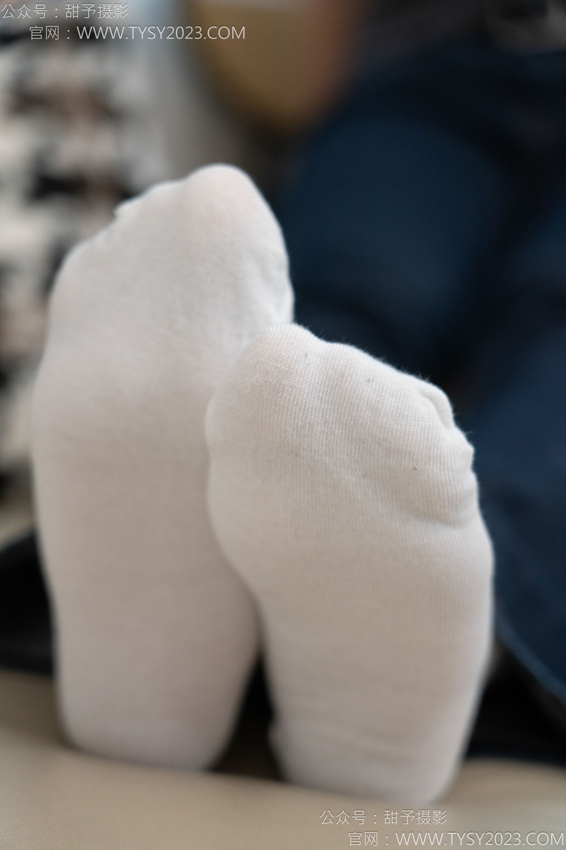 甜予摄影 No.149 诺诺 - 板鞋、白棉袜、裸足/(125P)