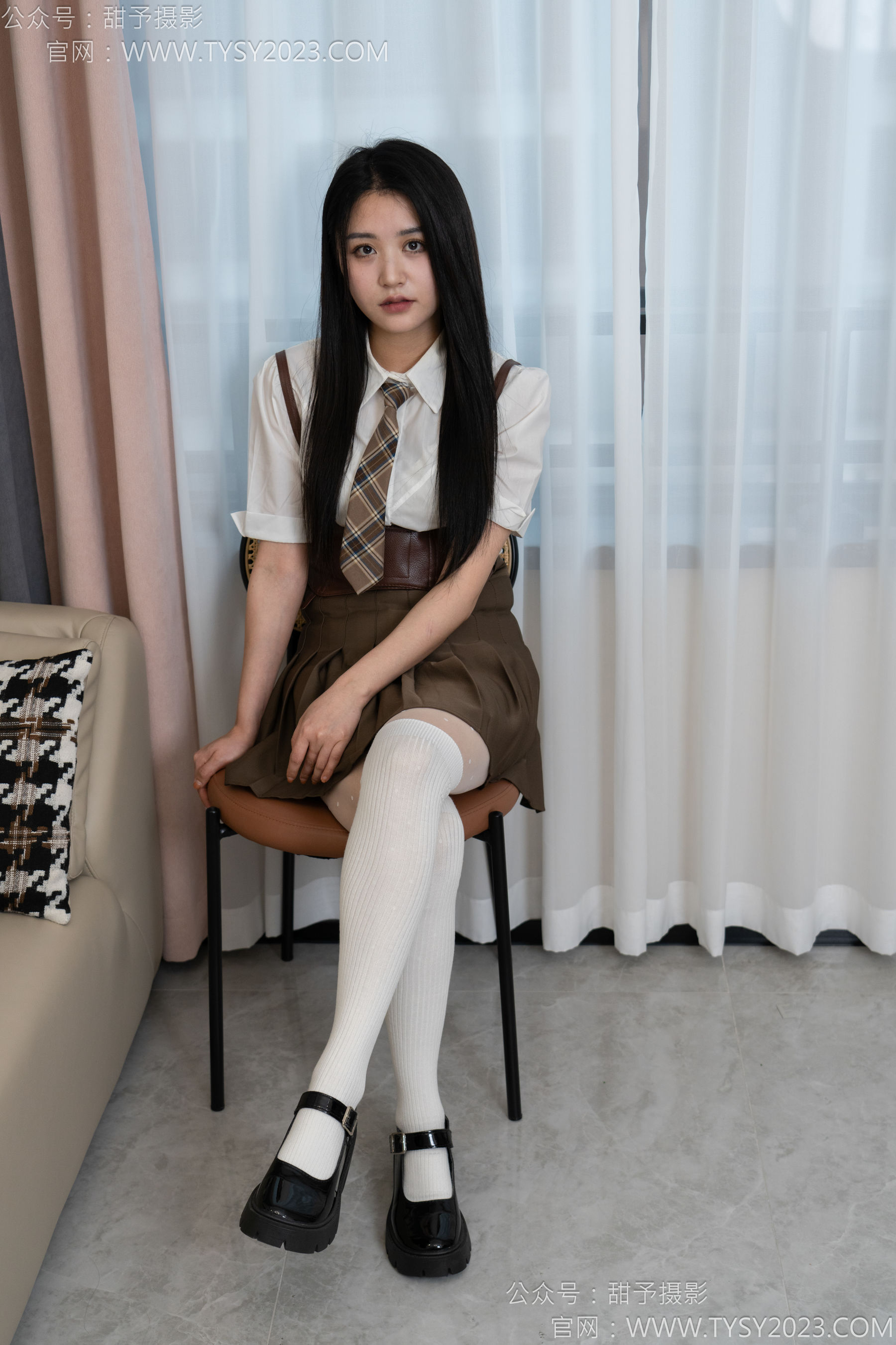 甜予摄影 No.150 澜澜 - 皮鞋、大腿袜、小腿袜、波点白丝袜/(162P)