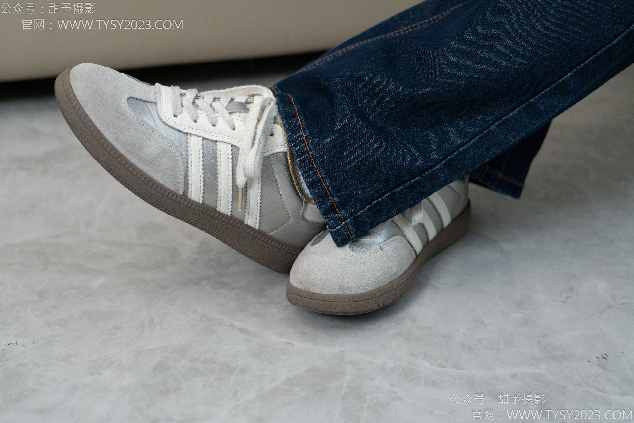 甜予摄影 No.149 诺诺 - 板鞋、白棉袜、裸足/(125P)