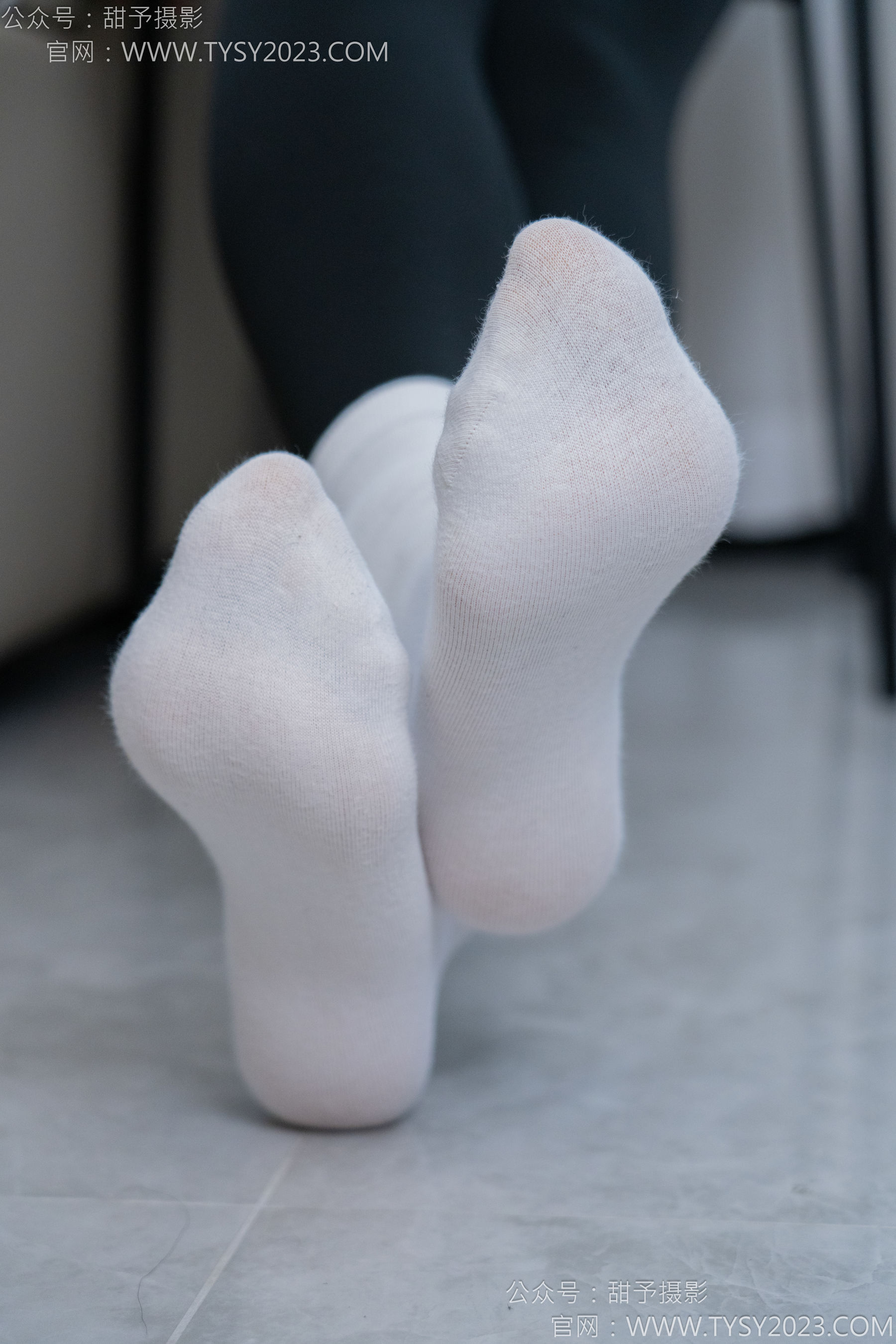 甜予摄影 No.155 咖啡豆 - 靴子、脏袜子、裸足/(132P)