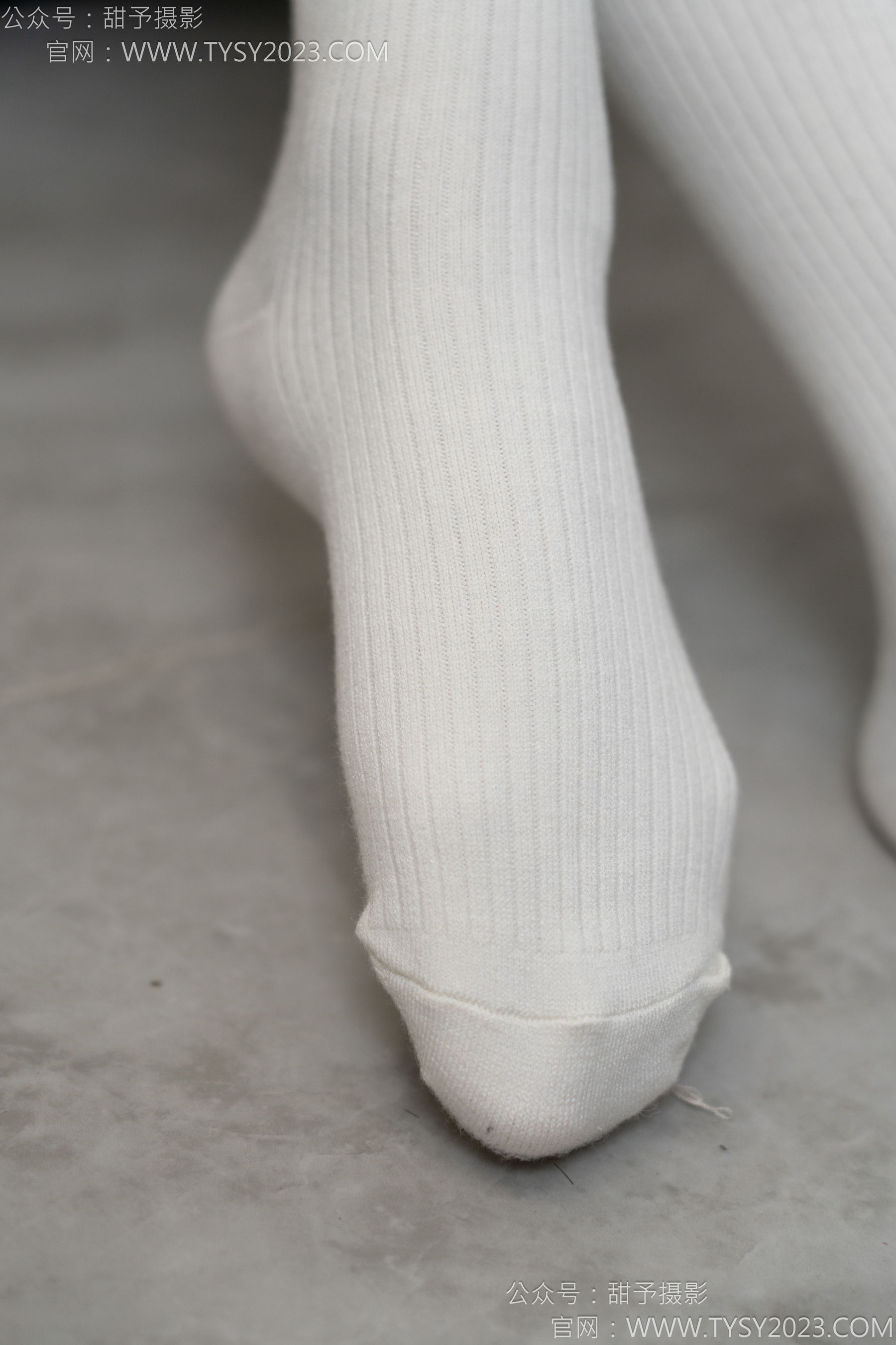 甜予摄影 No.150 澜澜 - 皮鞋、大腿袜、小腿袜、波点白丝袜/(162P)