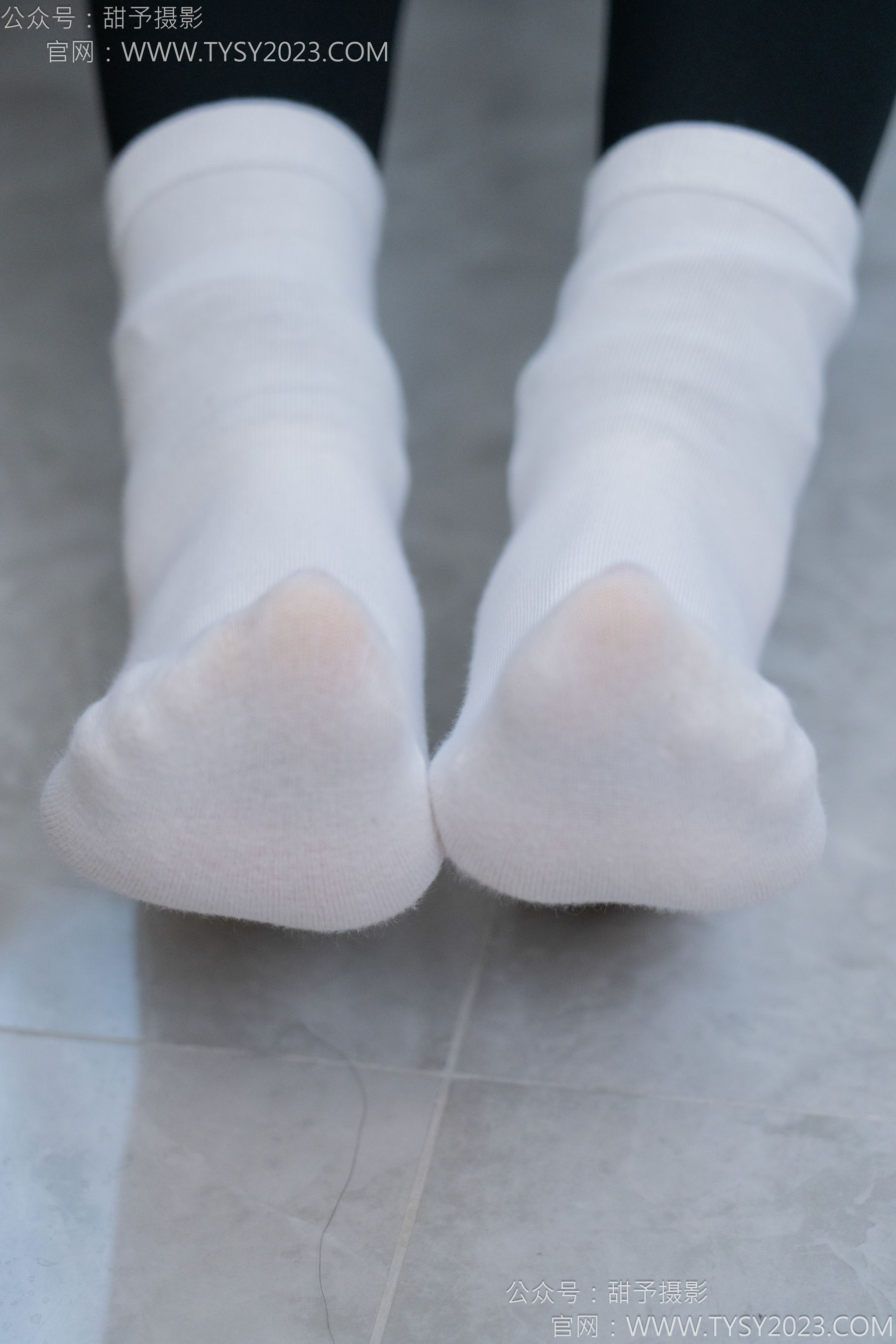 甜予摄影 No.155 咖啡豆 - 靴子、脏袜子、裸足/(132P)