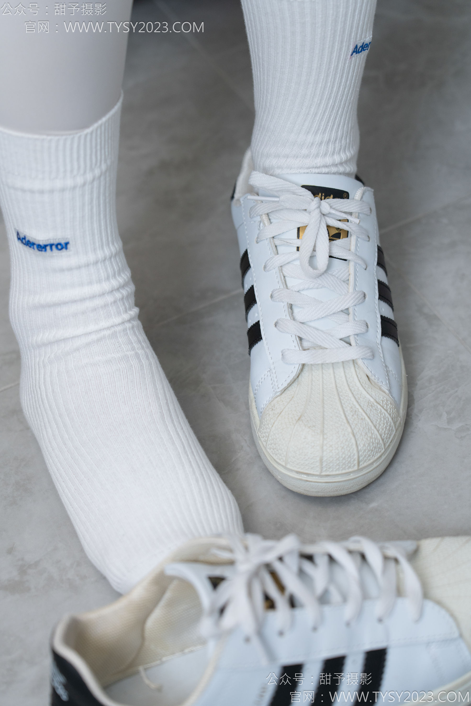 甜予摄影 No.157 澜澜&咖啡豆 - 帆布鞋、板鞋、白棉袜、薄黑丝、薄肉丝/(144P)