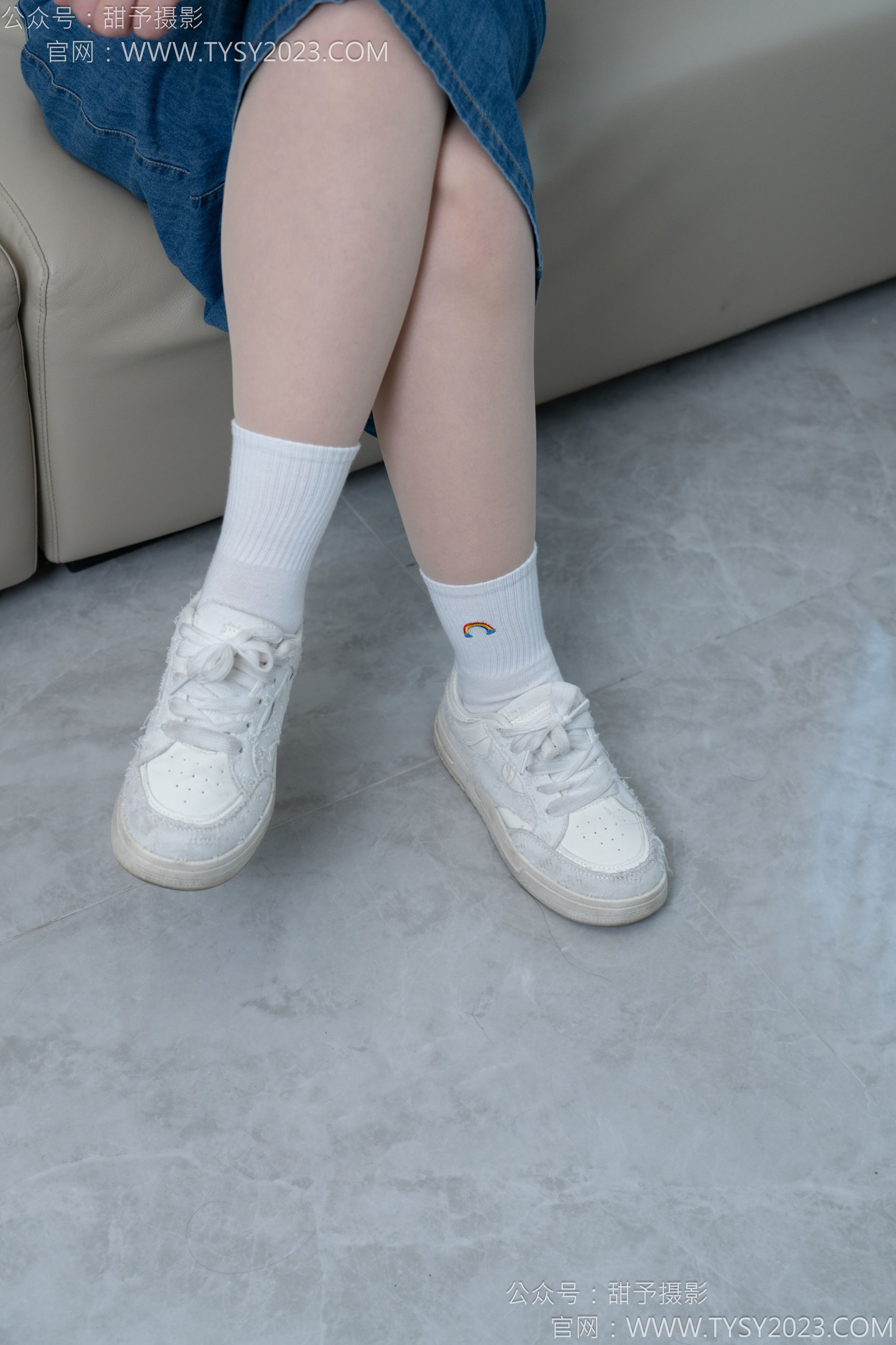 甜予摄影 No.151 小葵 - 板鞋、白棉袜、薄肉丝/(130P)