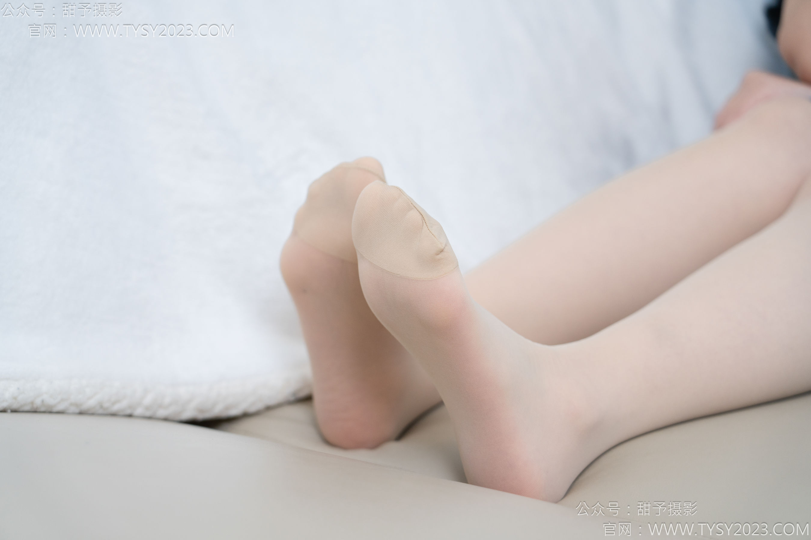 甜予摄影 No.151 小葵 - 板鞋、白棉袜、薄肉丝/(130P)