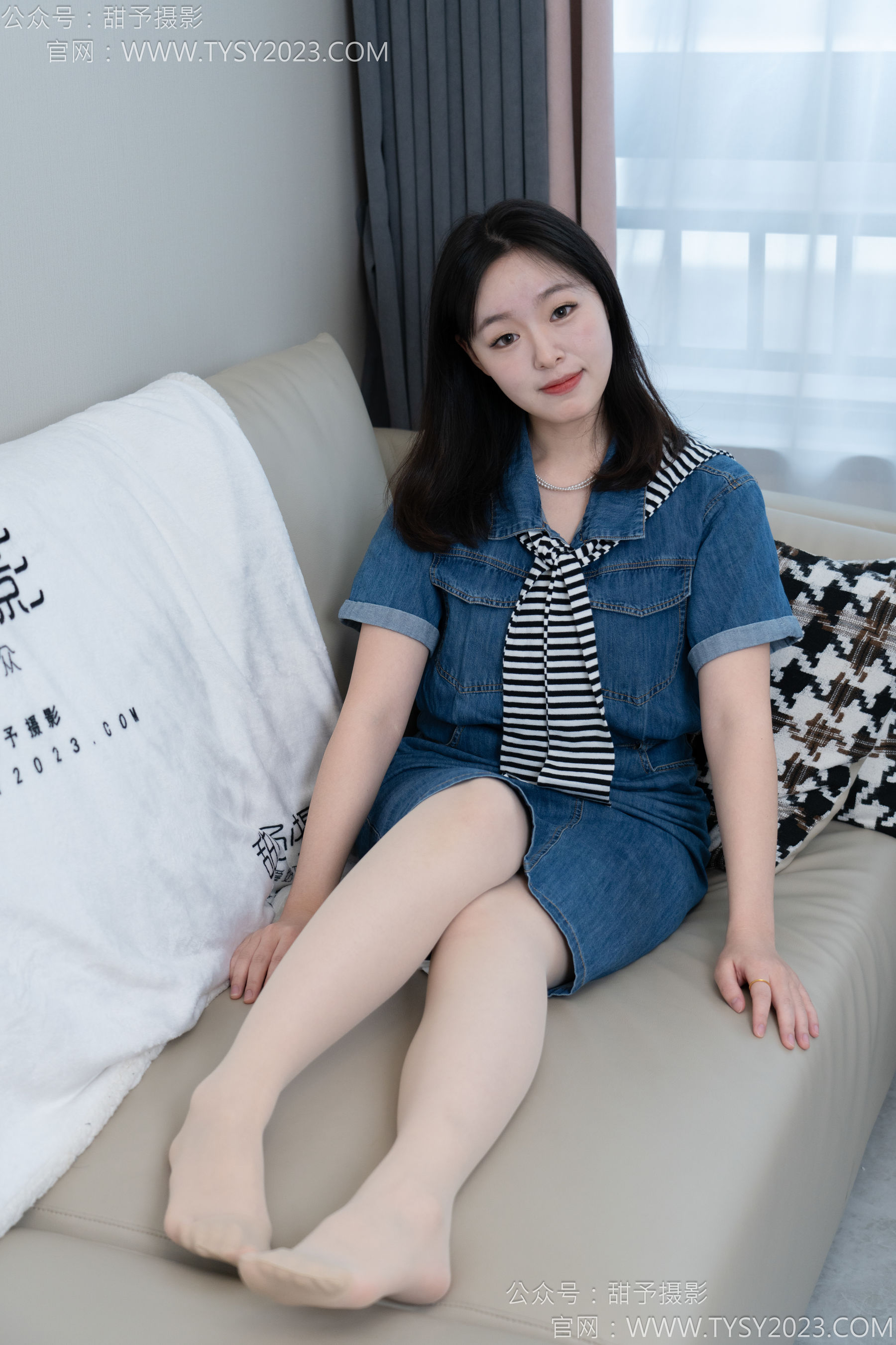 甜予摄影 No.151 小葵 - 板鞋、白棉袜、薄肉丝/(130P)